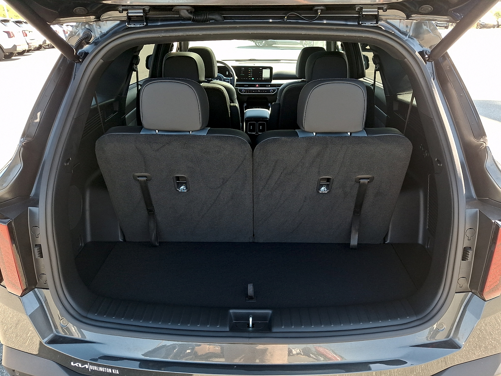 Used 2025 Kia Sorento Hybrid SUV
