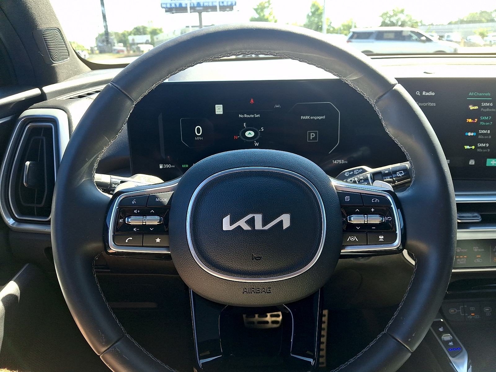 Used 2025 Kia Sorento Hybrid SUV