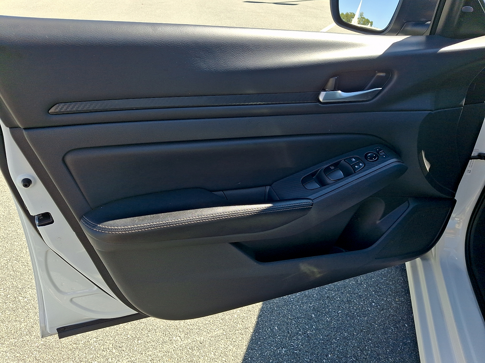 Used 2025 Nissan Altima Sedan