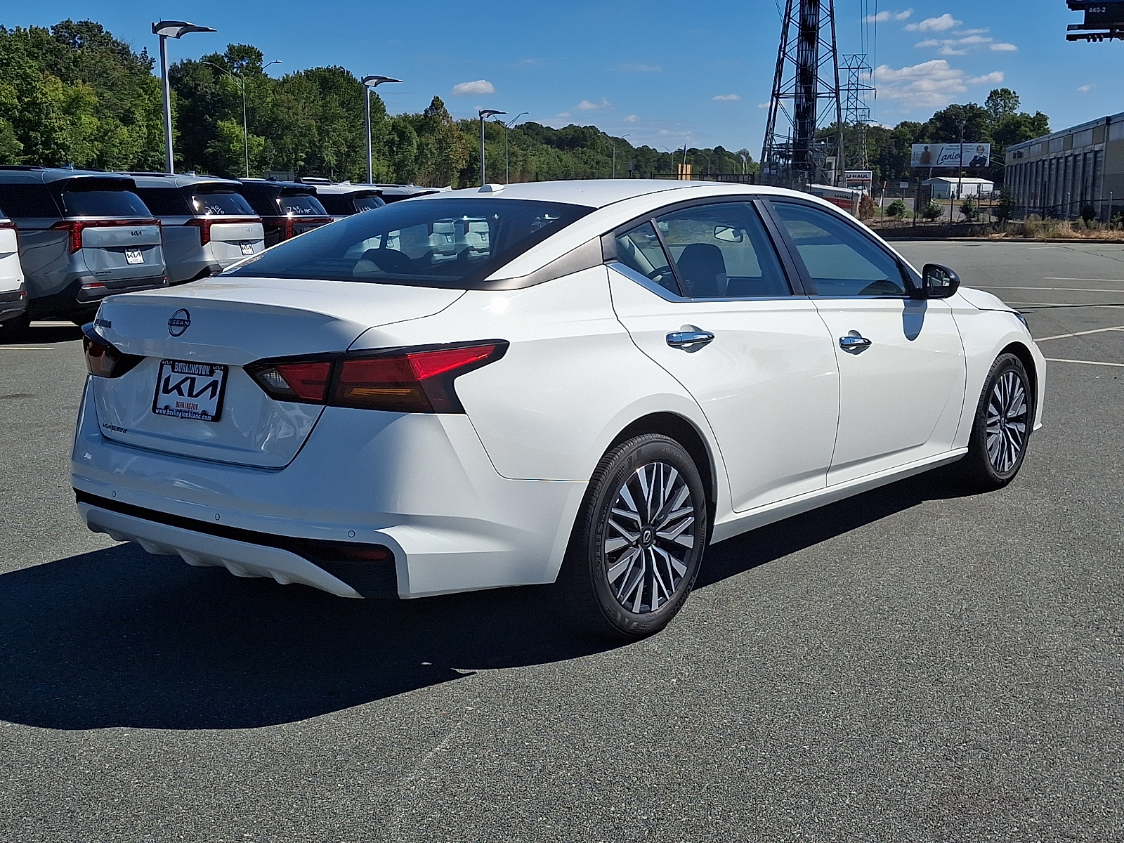 Used 2025 Nissan Altima Sedan