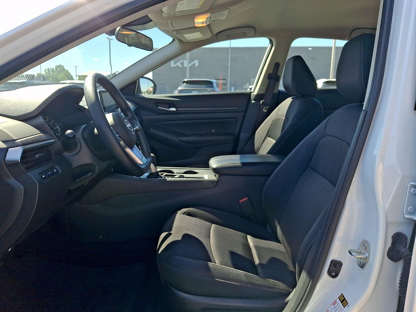 Used 2025 Nissan Altima Sedan