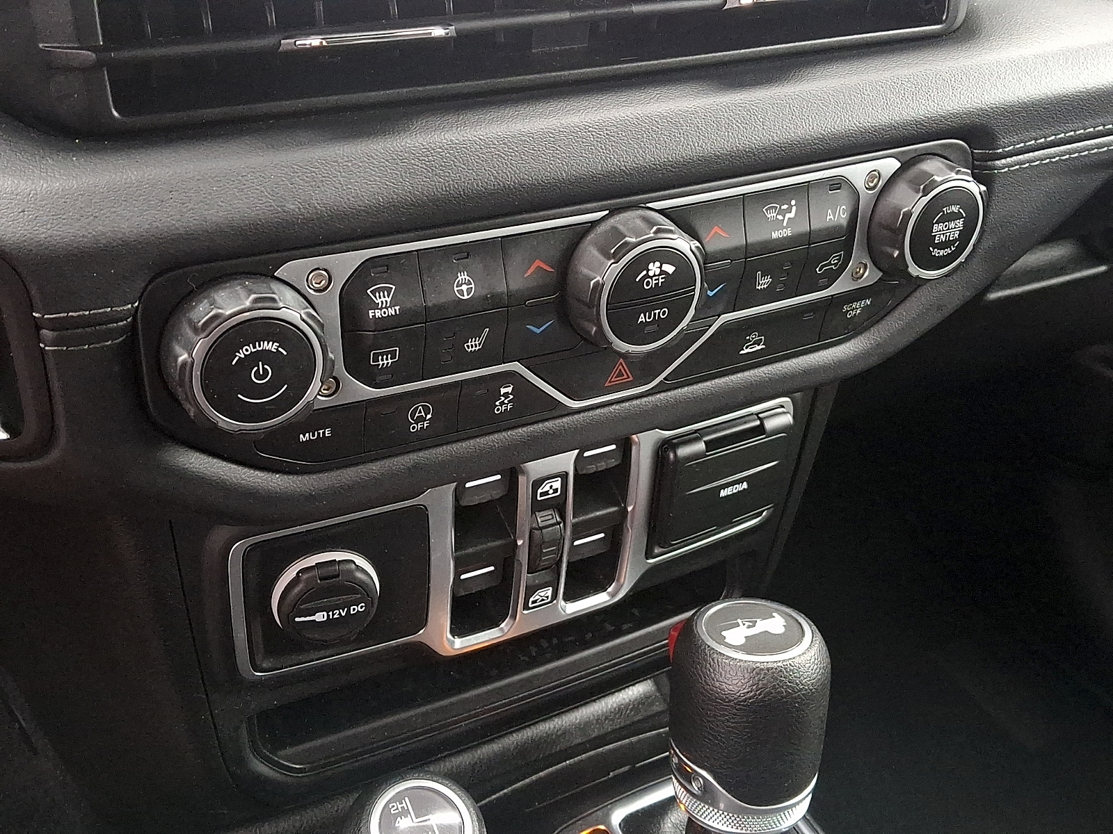 Used 2025 Jeep Wrangler Convertible