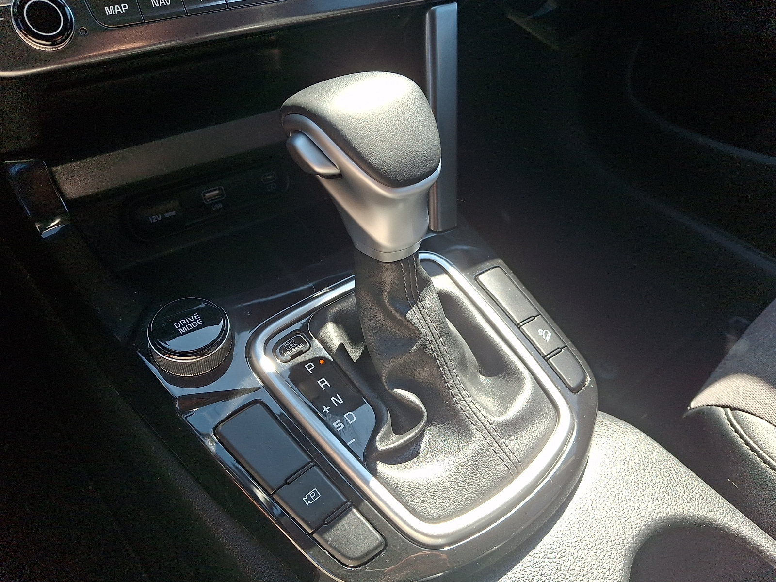 Used 2025 Kia Seltos SUV