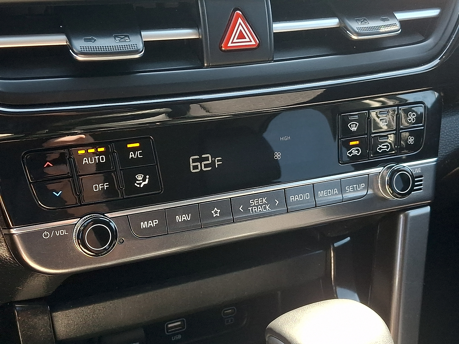 Used 2025 Kia Seltos SUV