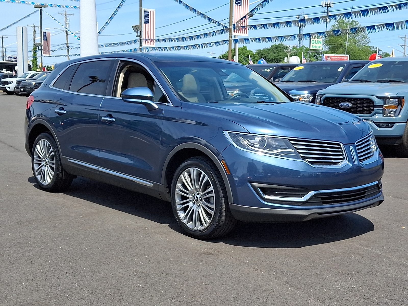 Blue Diamond Metallic - FT 2018 Lincoln MKX Reserve AWD SUV / Crossover All-Wheel Drive Automatic