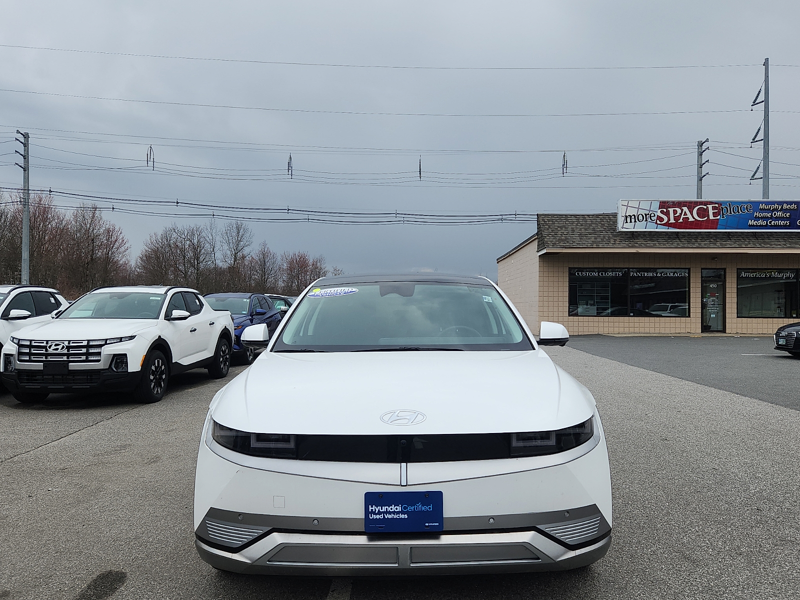 View vehicle photo 7