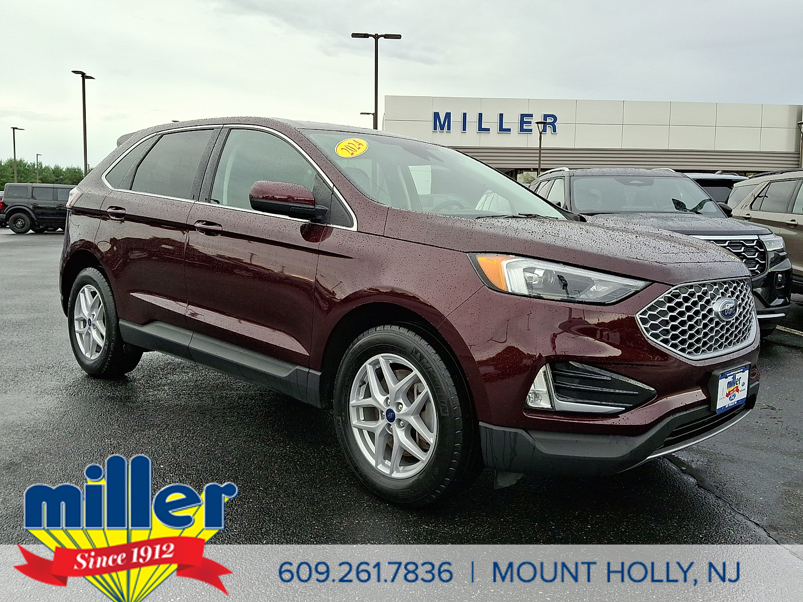 Red (Burgundy Velvet Metallic Tinted Clearcoat - R3) 2024 Ford Edge SUV / Crossover All-Wheel Drive Automatic