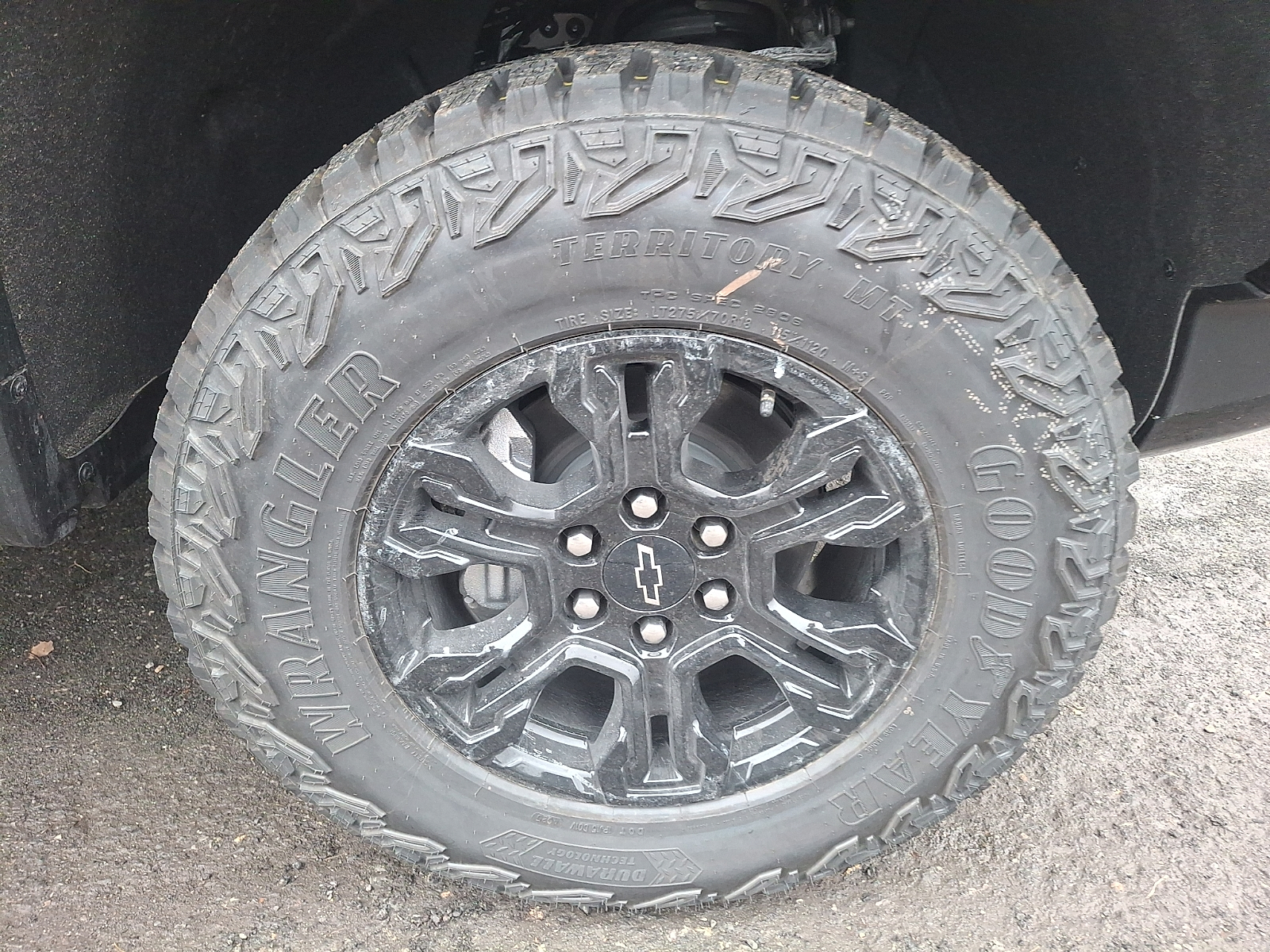 View vehicle photo 5