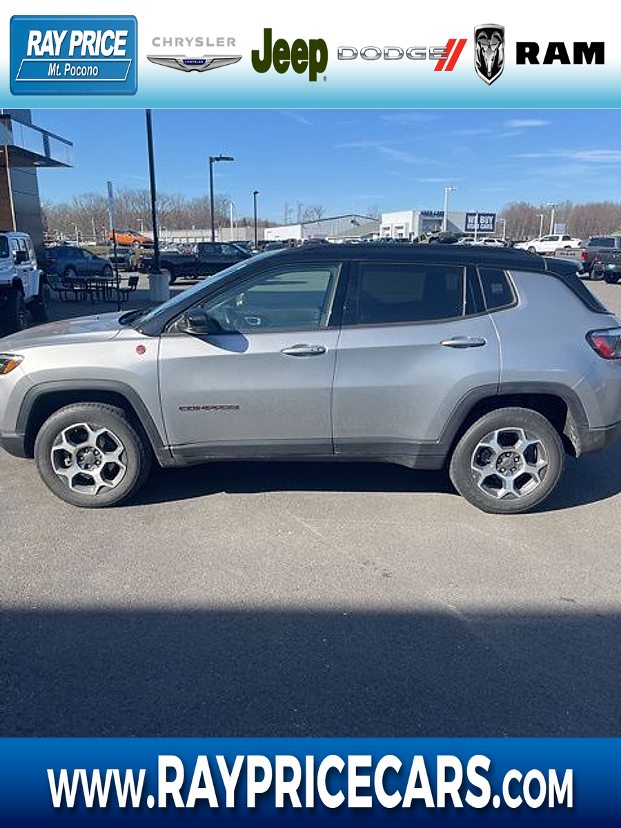 Billet Silver Metallic Clearcoat 2022 Jeep Compass Trailhawk 4WD SUV / Crossover Four-Wheel Drive Automatic