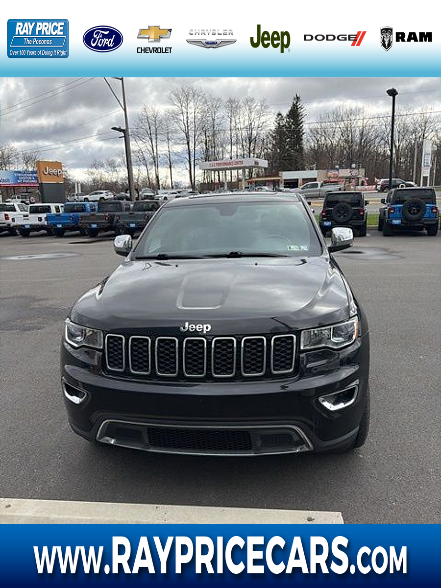 Diamond Black Crystal Pearlcoat 2022 Jeep Grand Cherokee Limited 4WD SUV / Crossover Four-Wheel Drive Automatic