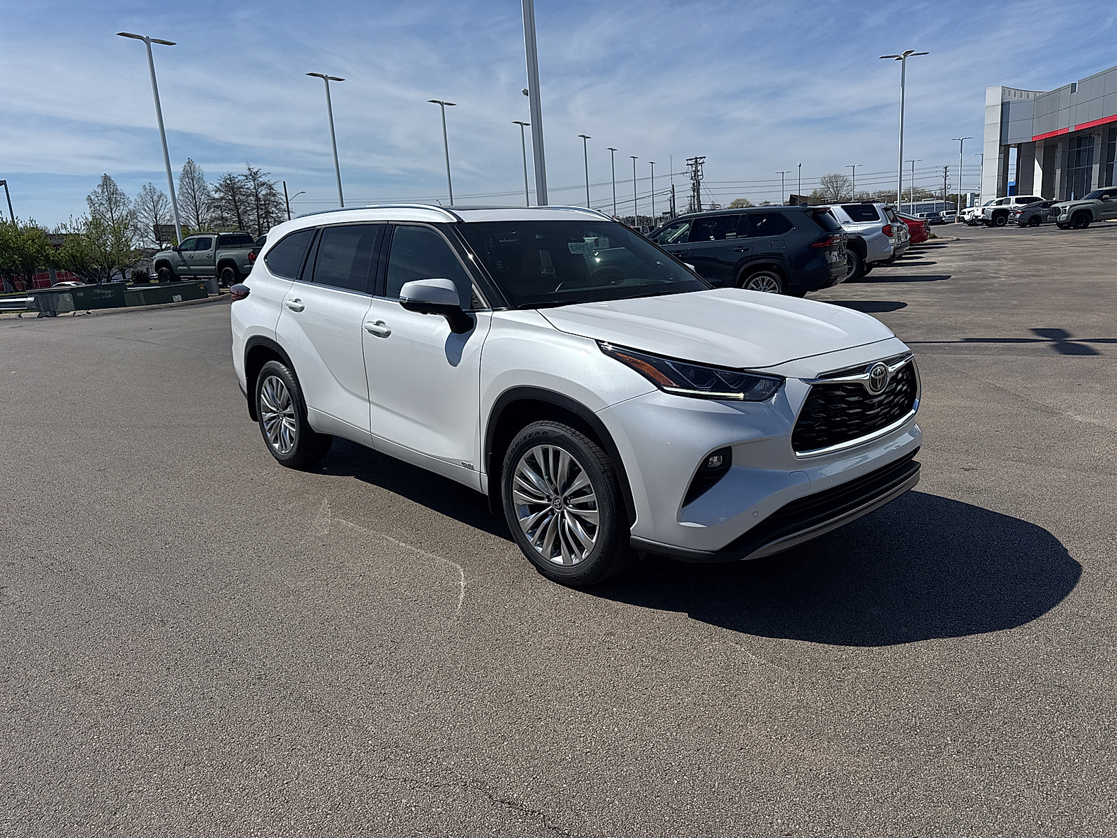 2026 Toyota Highlander Hybrid Platinum AWD