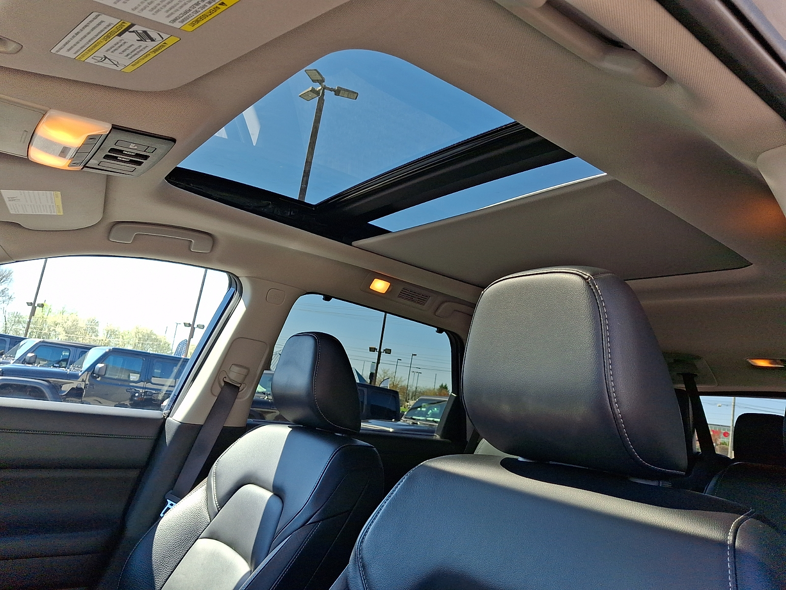Used 2023 Nissan Pathfinder SUV