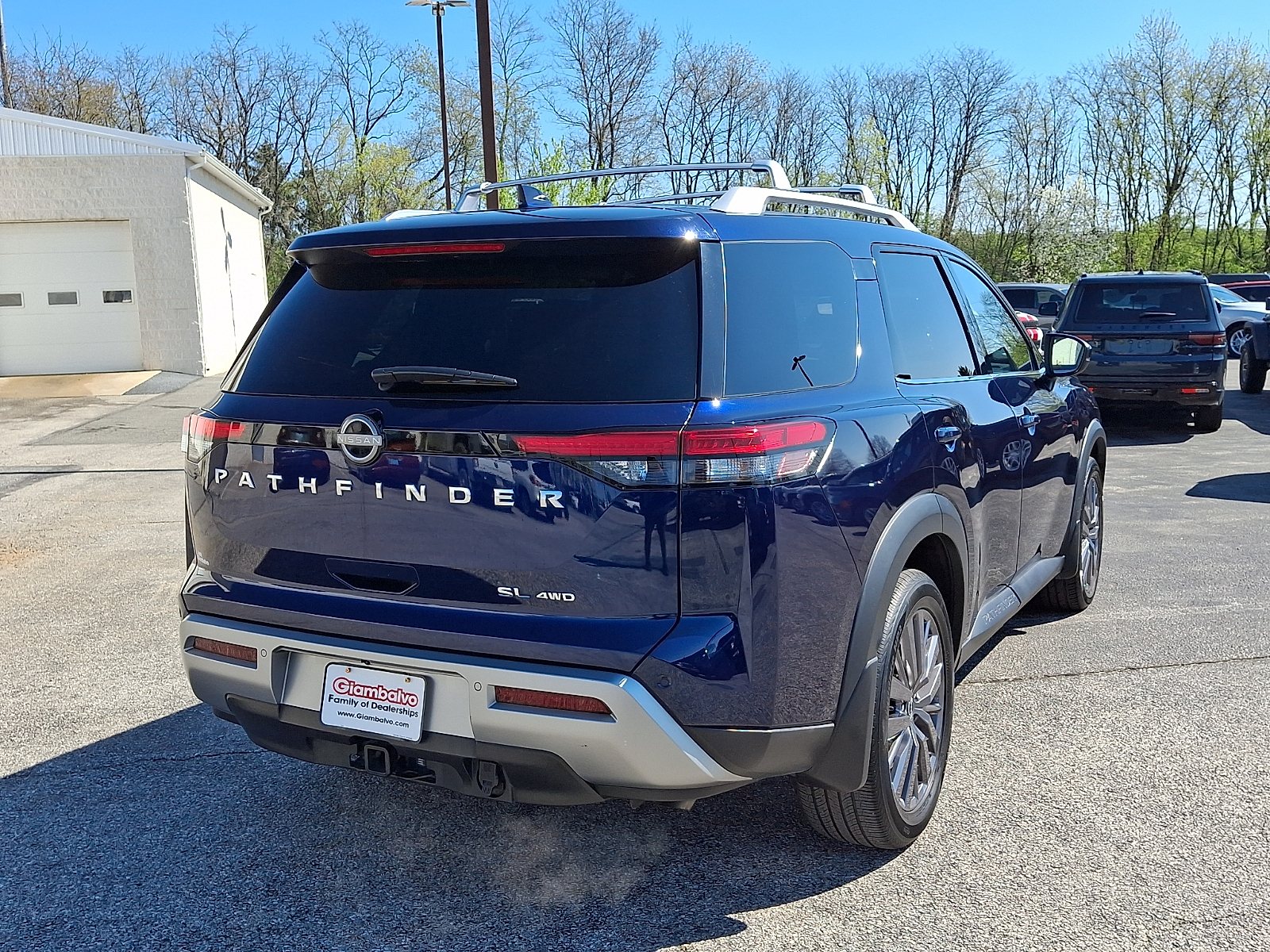 Used 2023 Nissan Pathfinder SUV