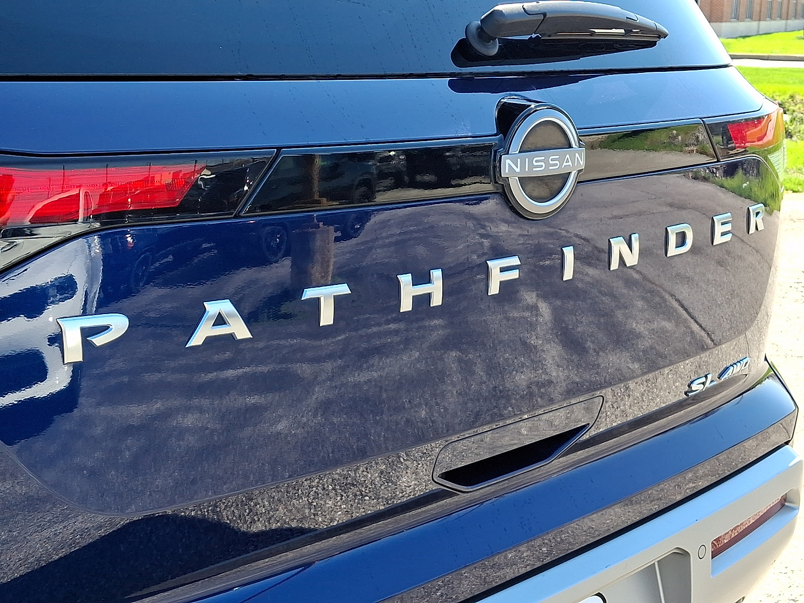 Used 2023 Nissan Pathfinder SUV