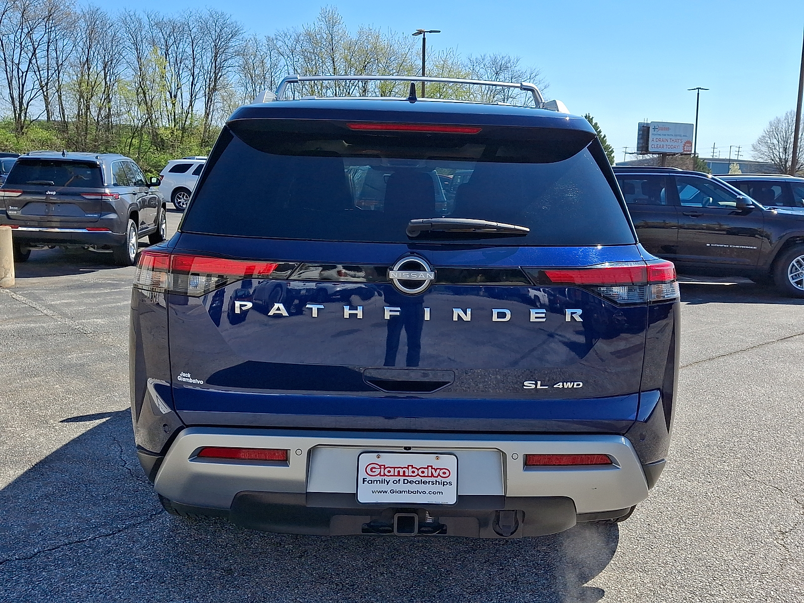 Used 2023 Nissan Pathfinder SUV