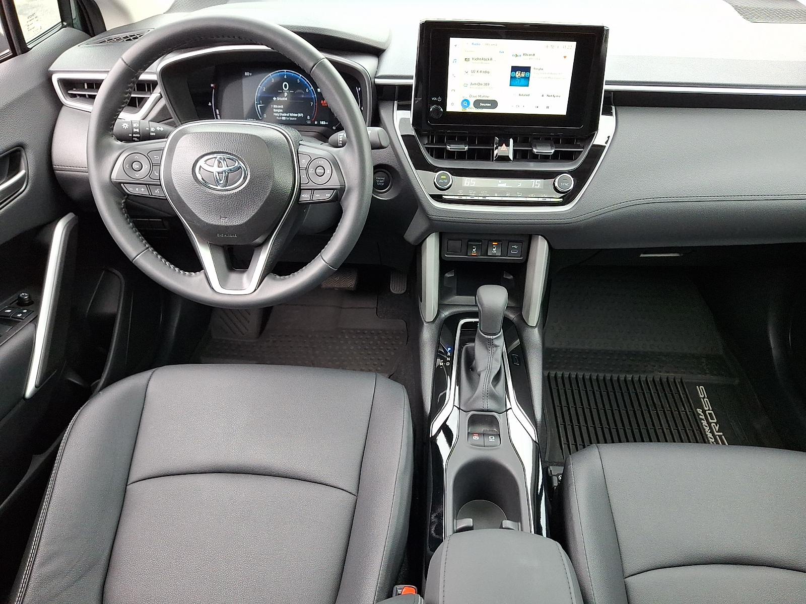 Used 2025 Toyota Corolla Cross SUV