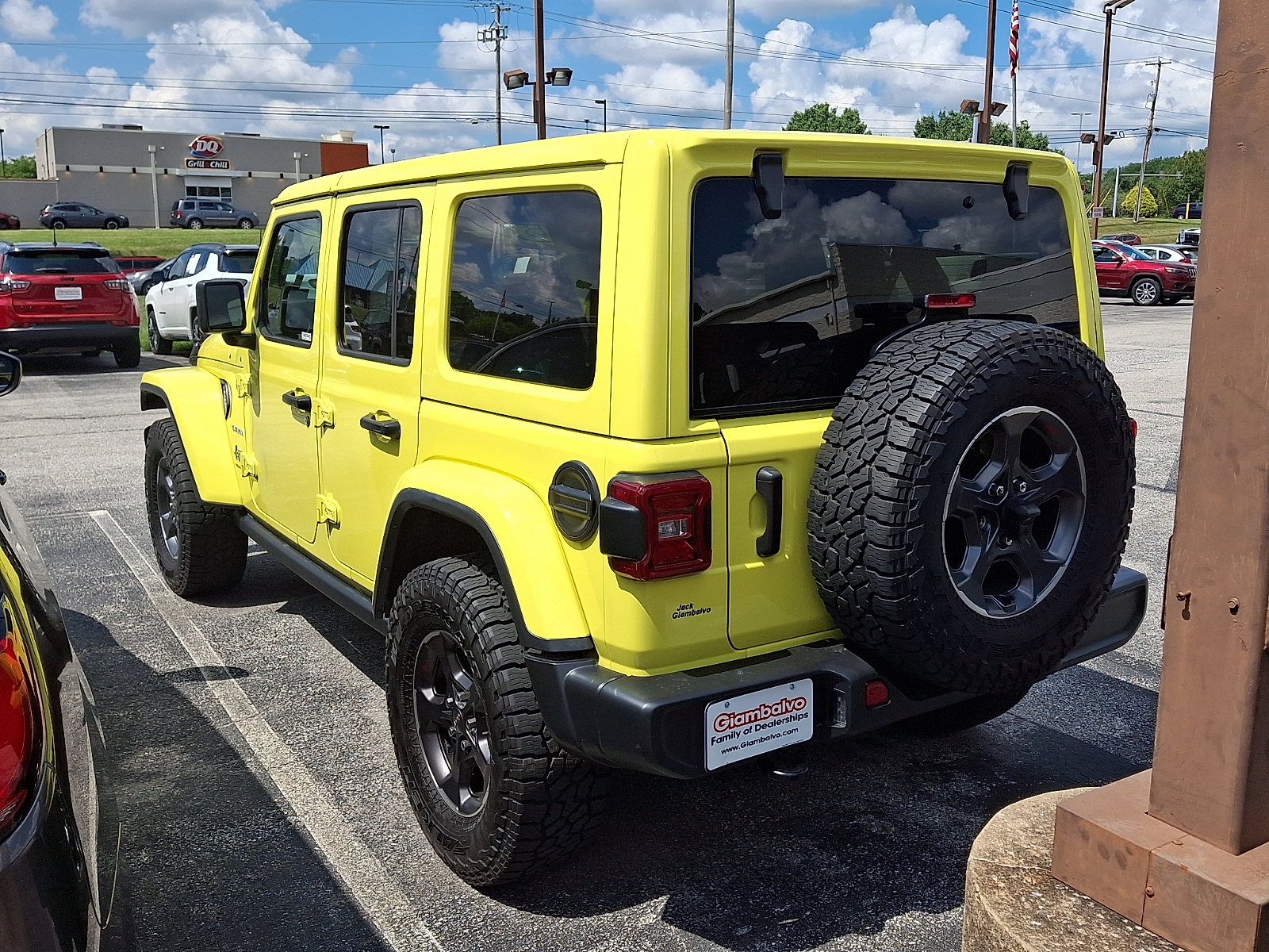 Used 2023 Jeep Wrangler SUV