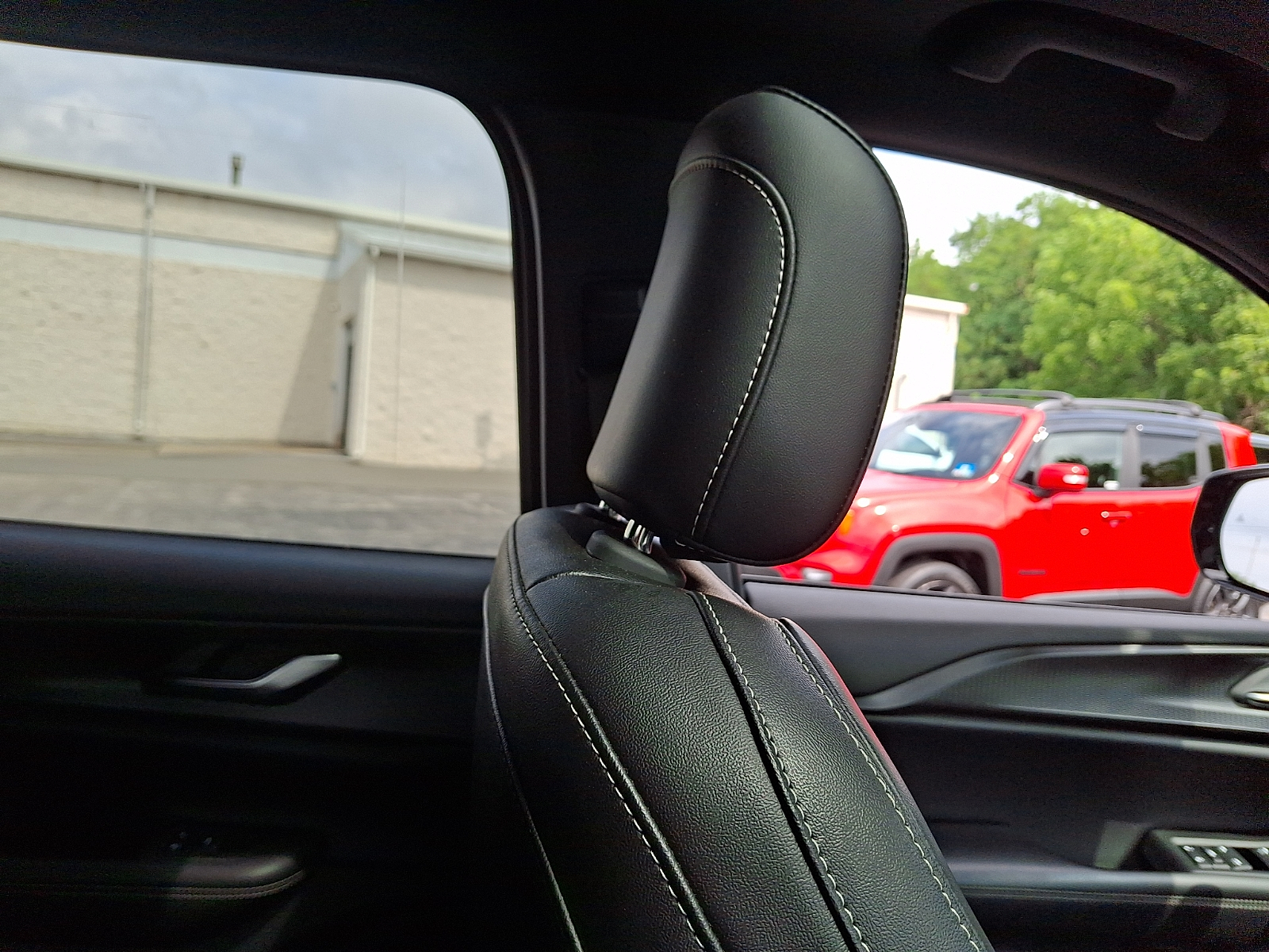 Used 2023 Jeep Grand Cherokee L SUV