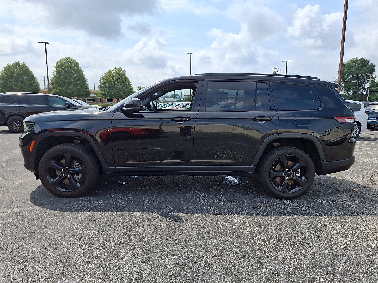 Used 2023 Jeep Grand Cherokee L SUV