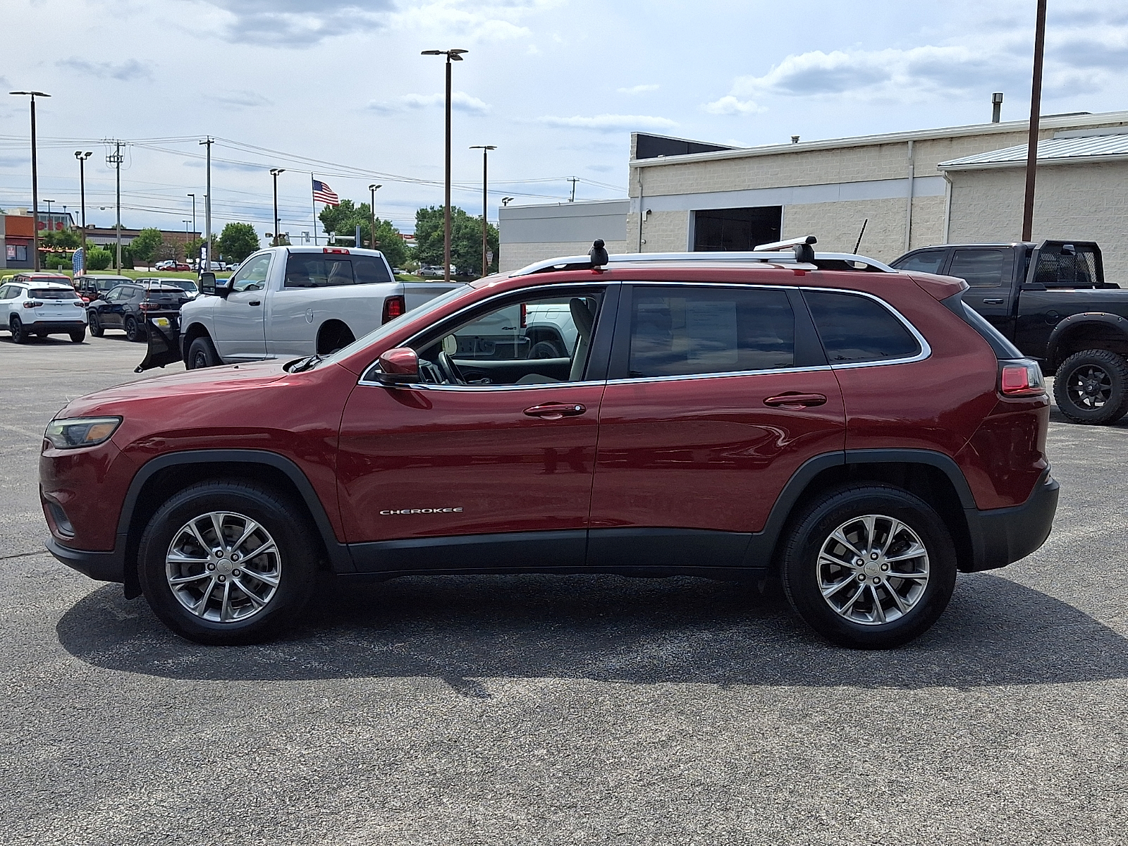 Used 2020 Jeep Cherokee SUV