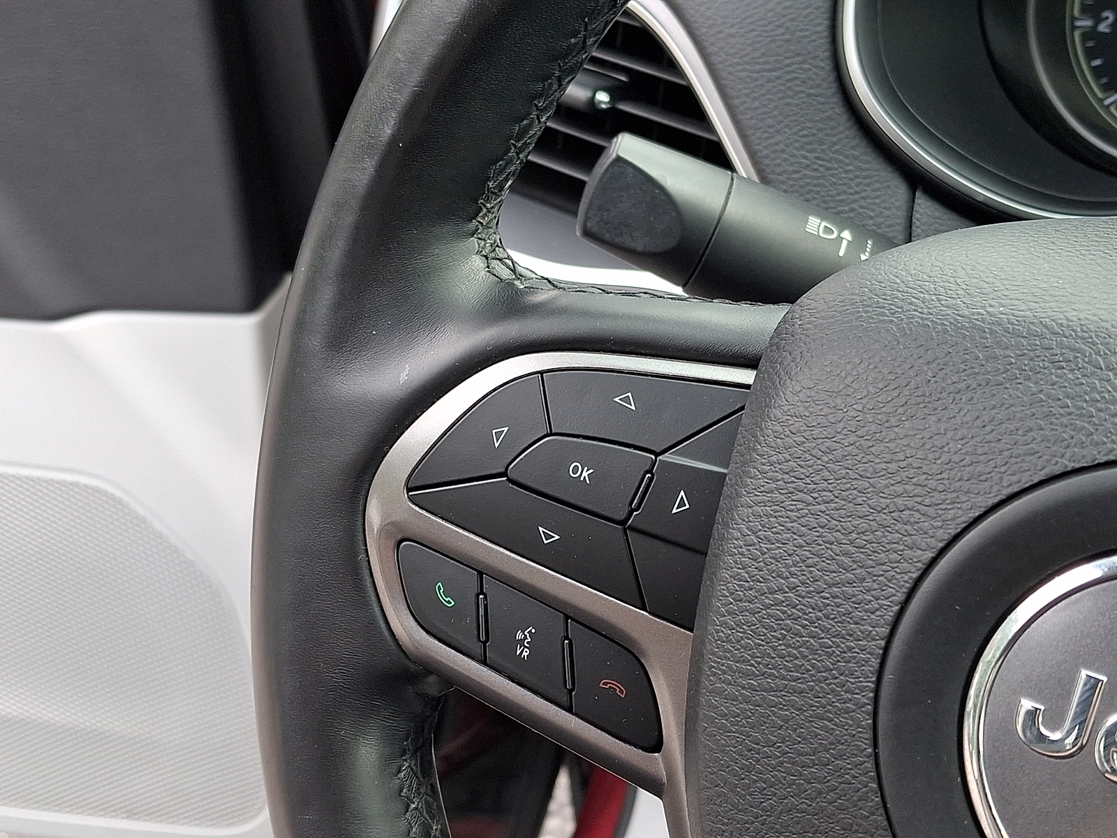 Used 2020 Jeep Cherokee SUV