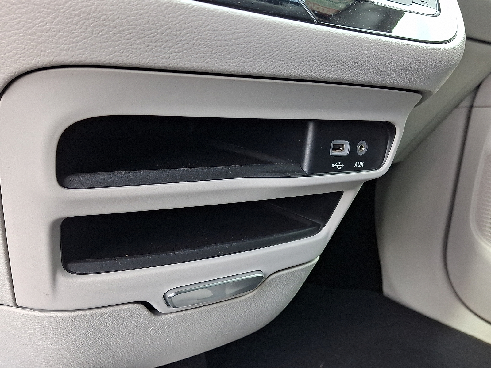 Used 2018 Chrysler Pacifica Van