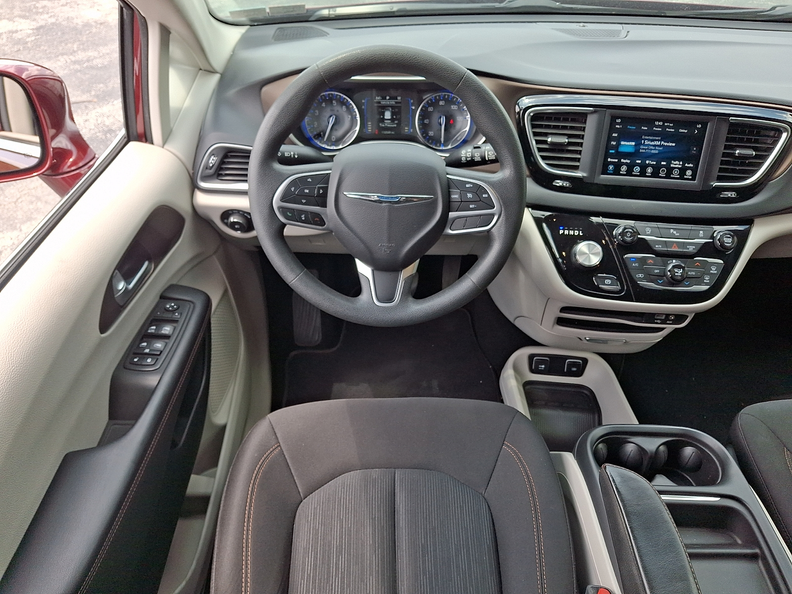 Used 2018 Chrysler Pacifica Van