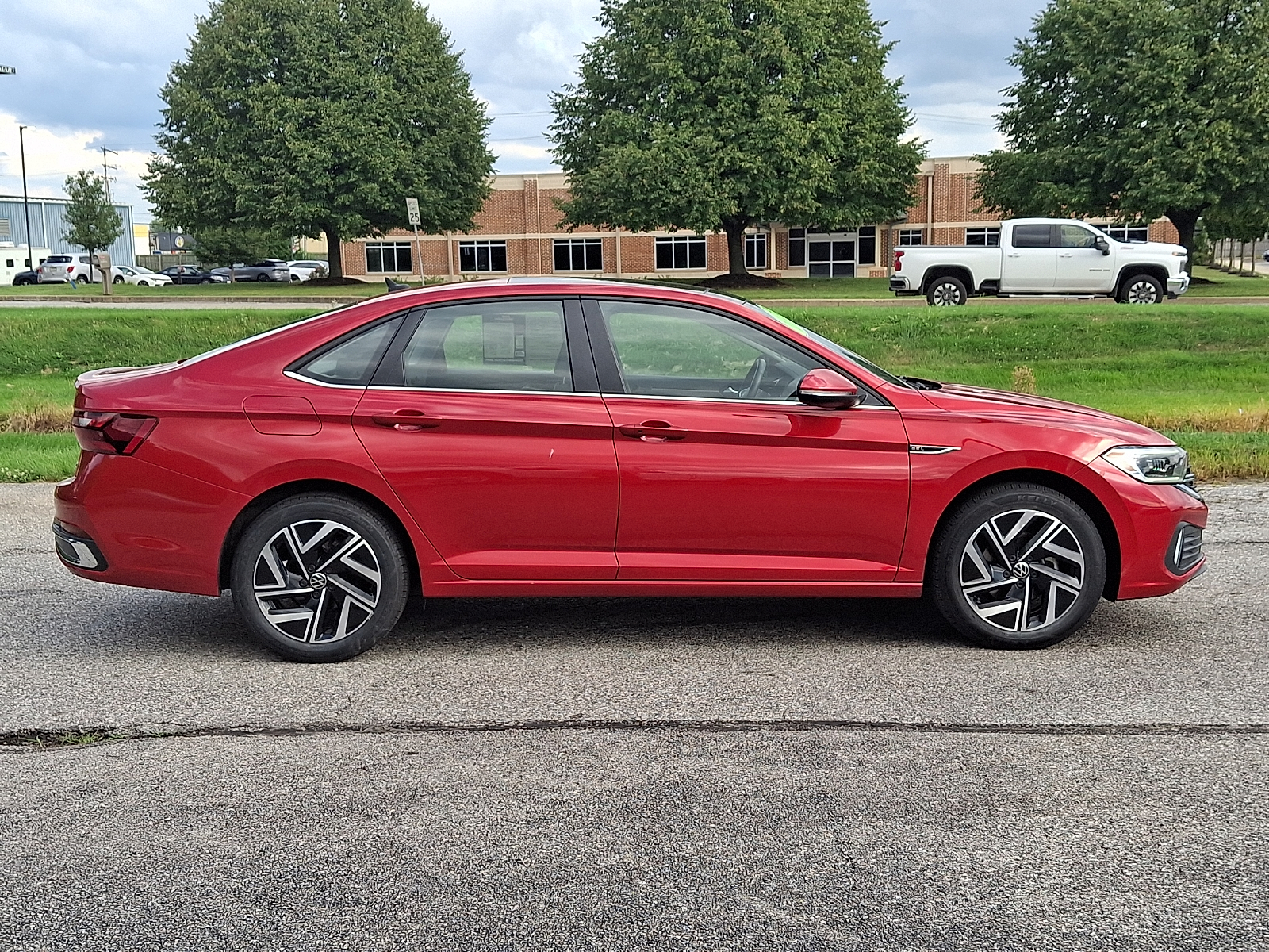 Used 2022 Volkswagen Jetta Sedan