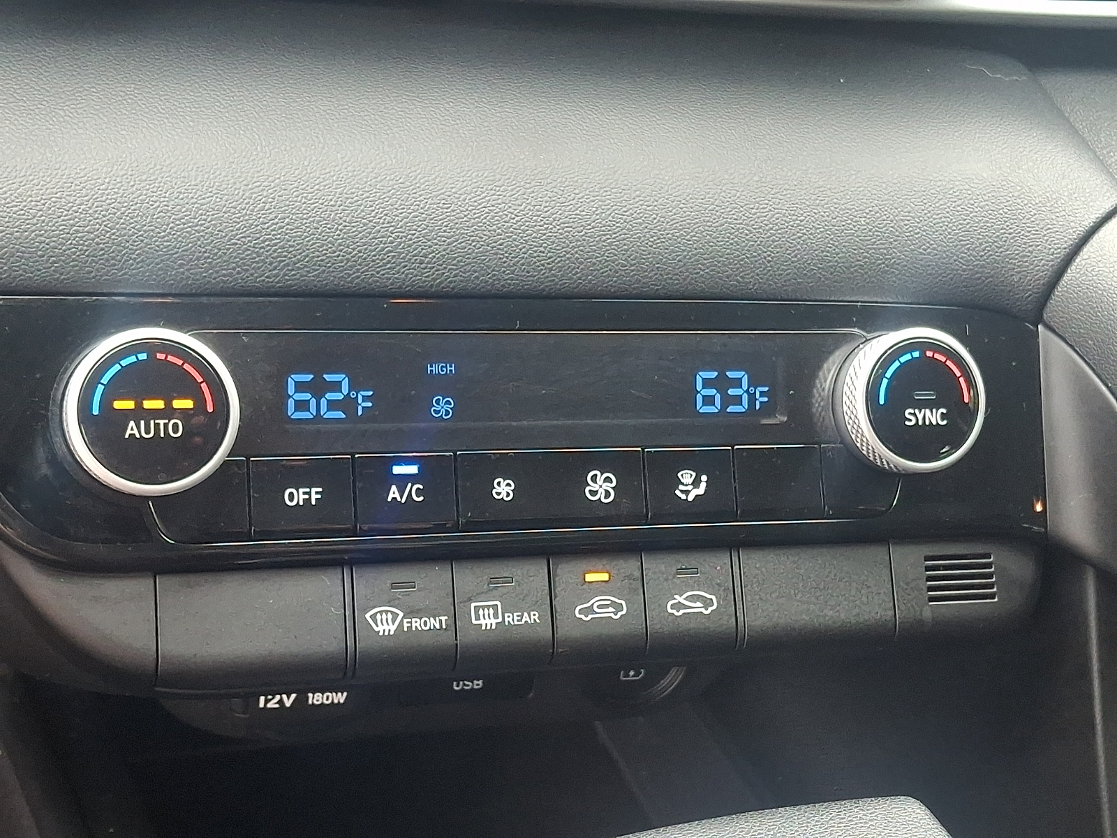 Used 2022 Hyundai Elantra Sedan