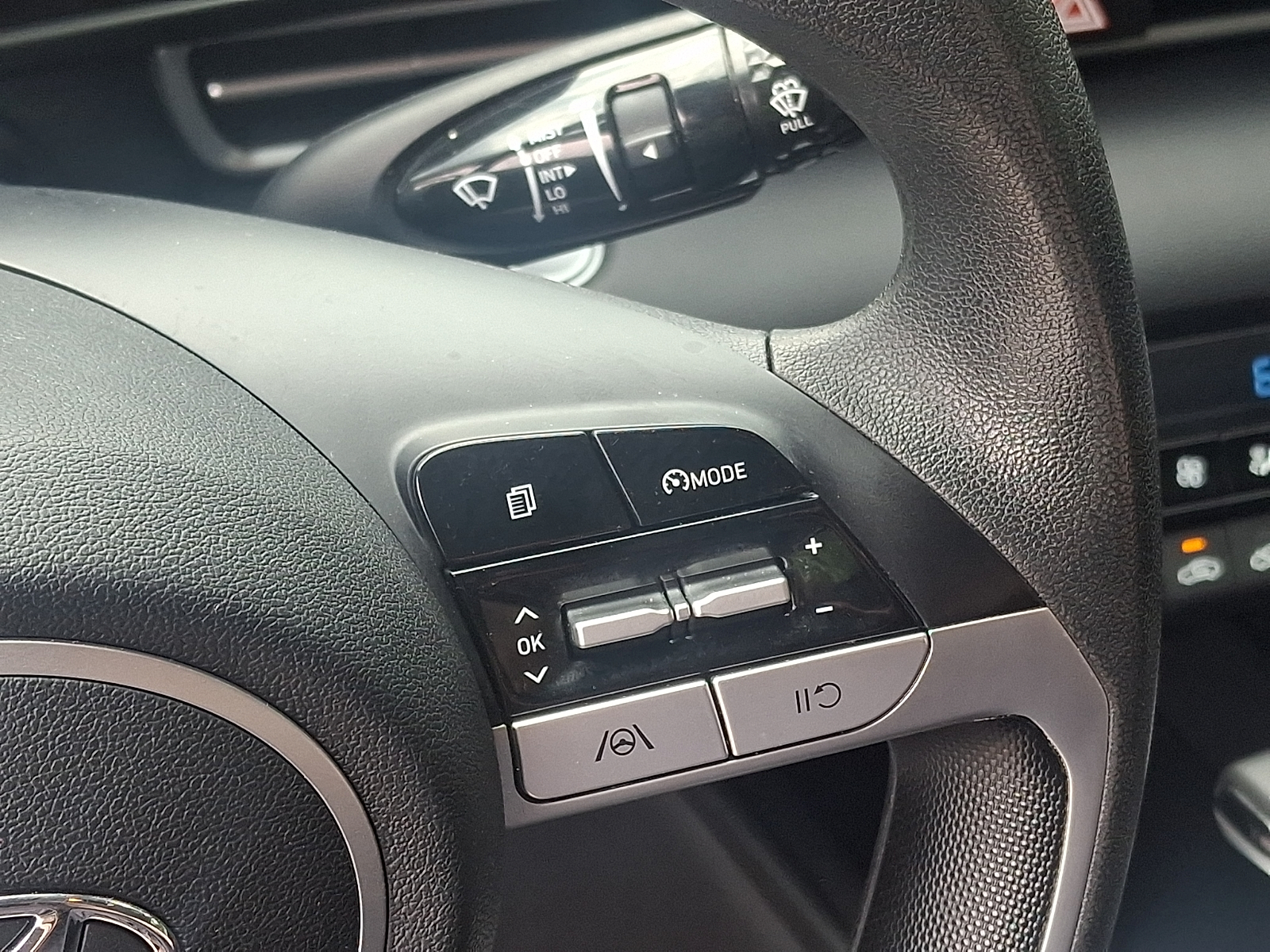 Used 2022 Hyundai Elantra Sedan