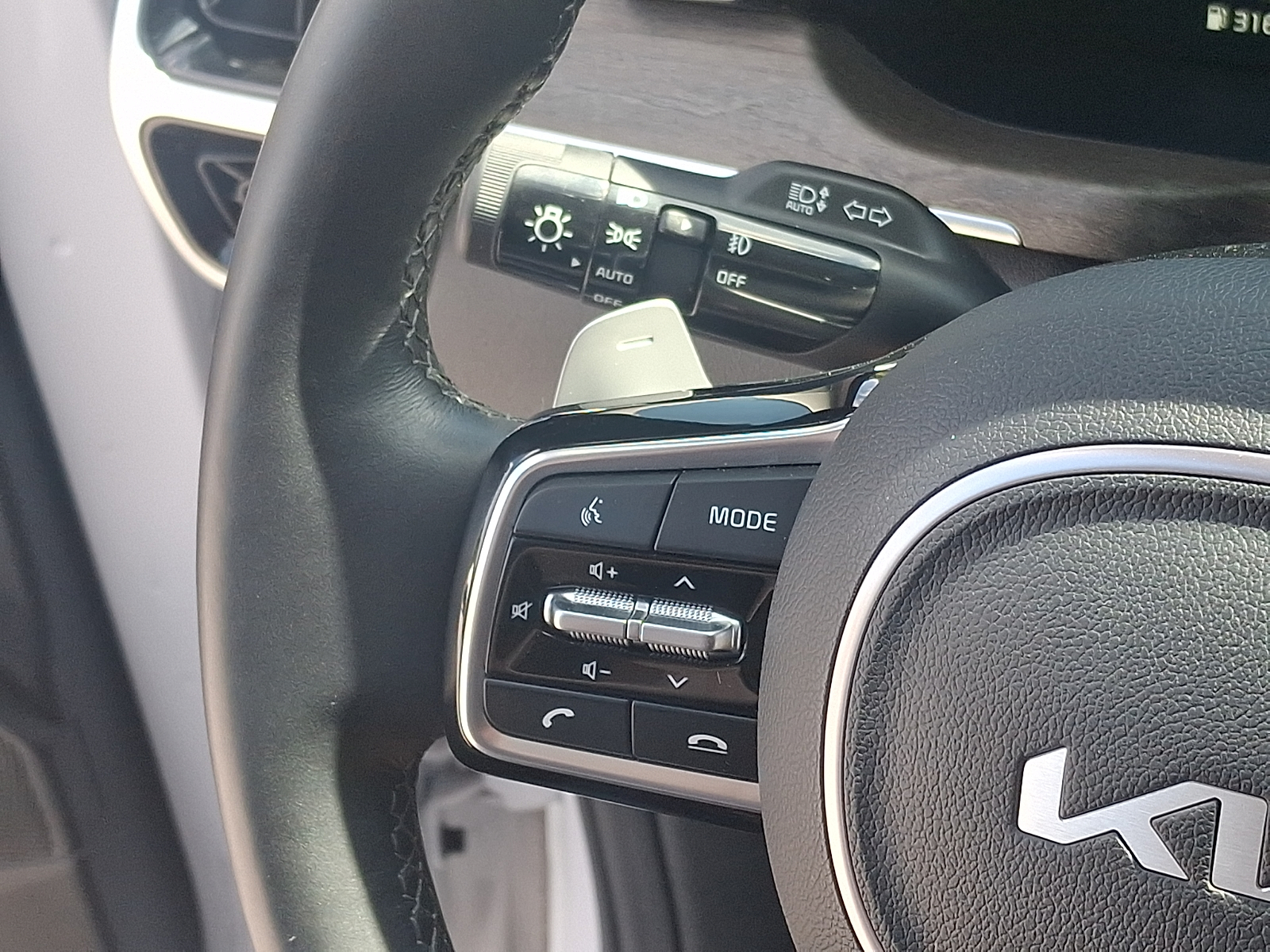 Used 2023 Kia Sorento SUV