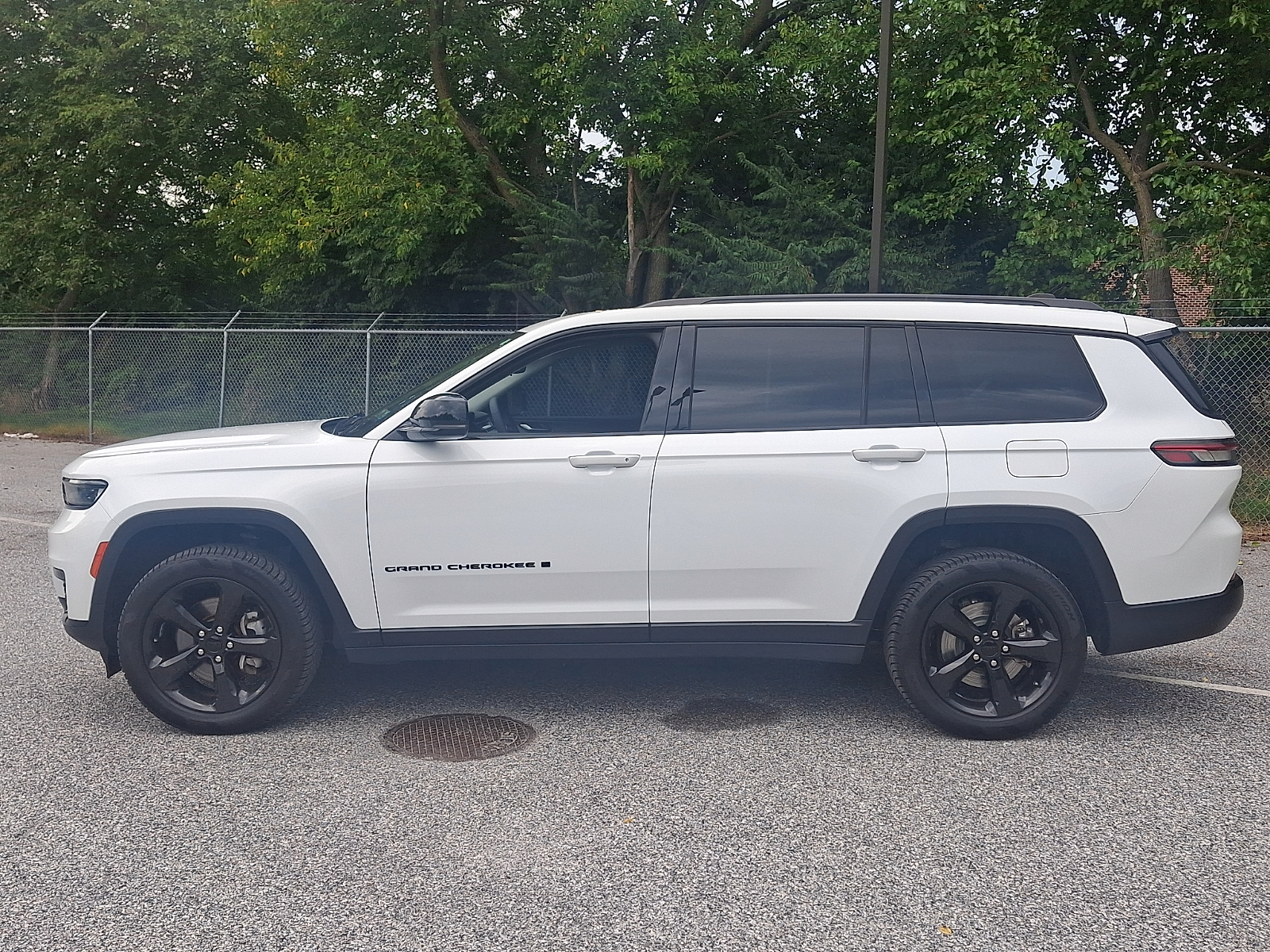 Used 2023 Jeep Grand Cherokee L SUV
