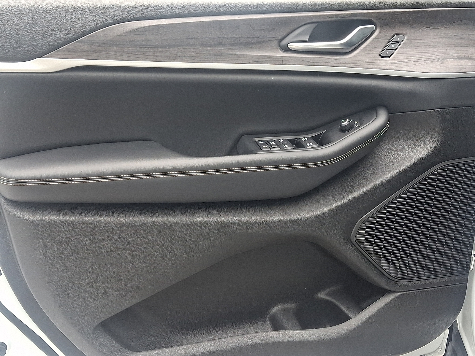 Used 2023 Jeep Grand Cherokee L SUV