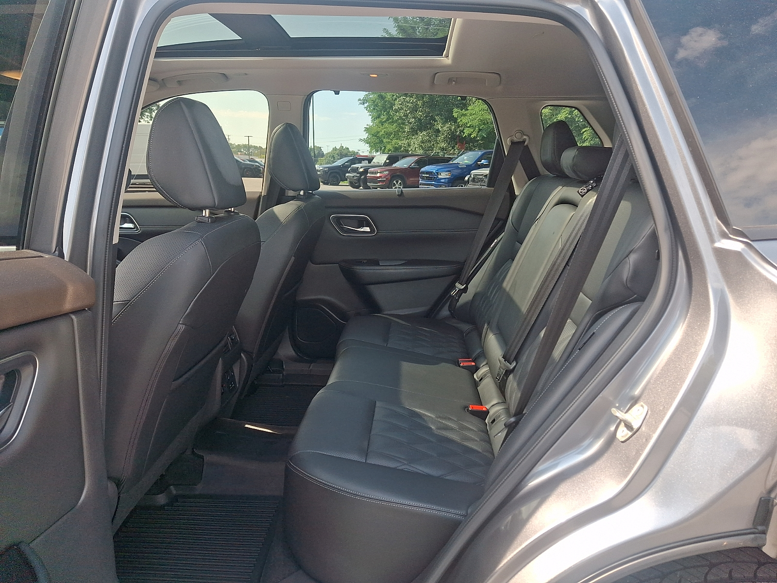 Used 2023 Nissan Rogue SUV