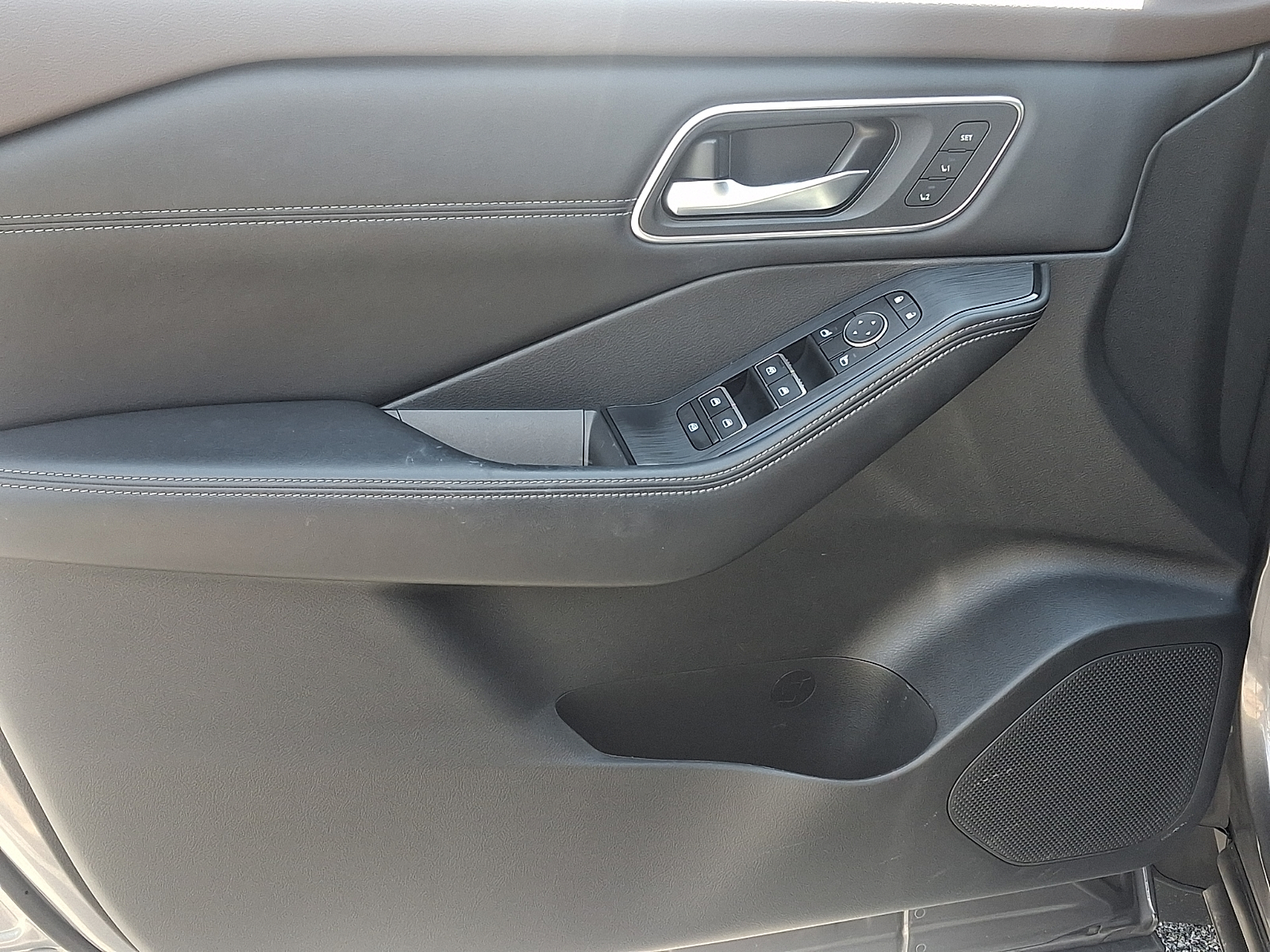 Used 2023 Nissan Rogue SUV