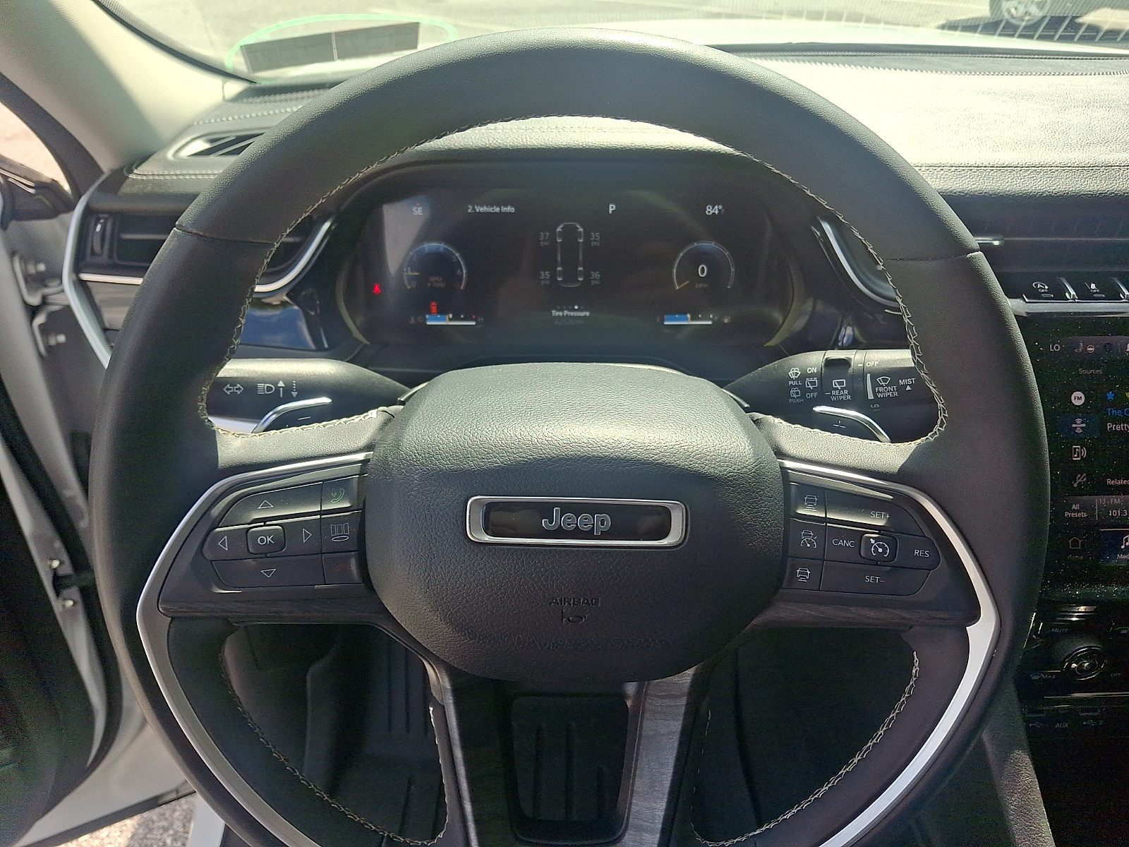 Used 2023 Jeep Grand Cherokee L SUV