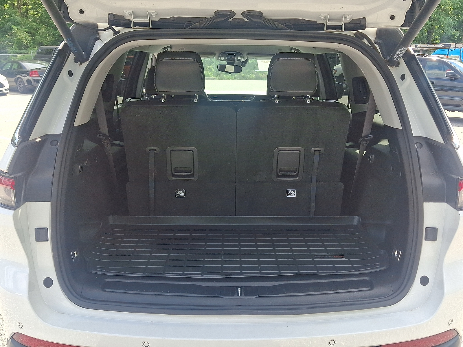Used 2023 Jeep Grand Cherokee L SUV