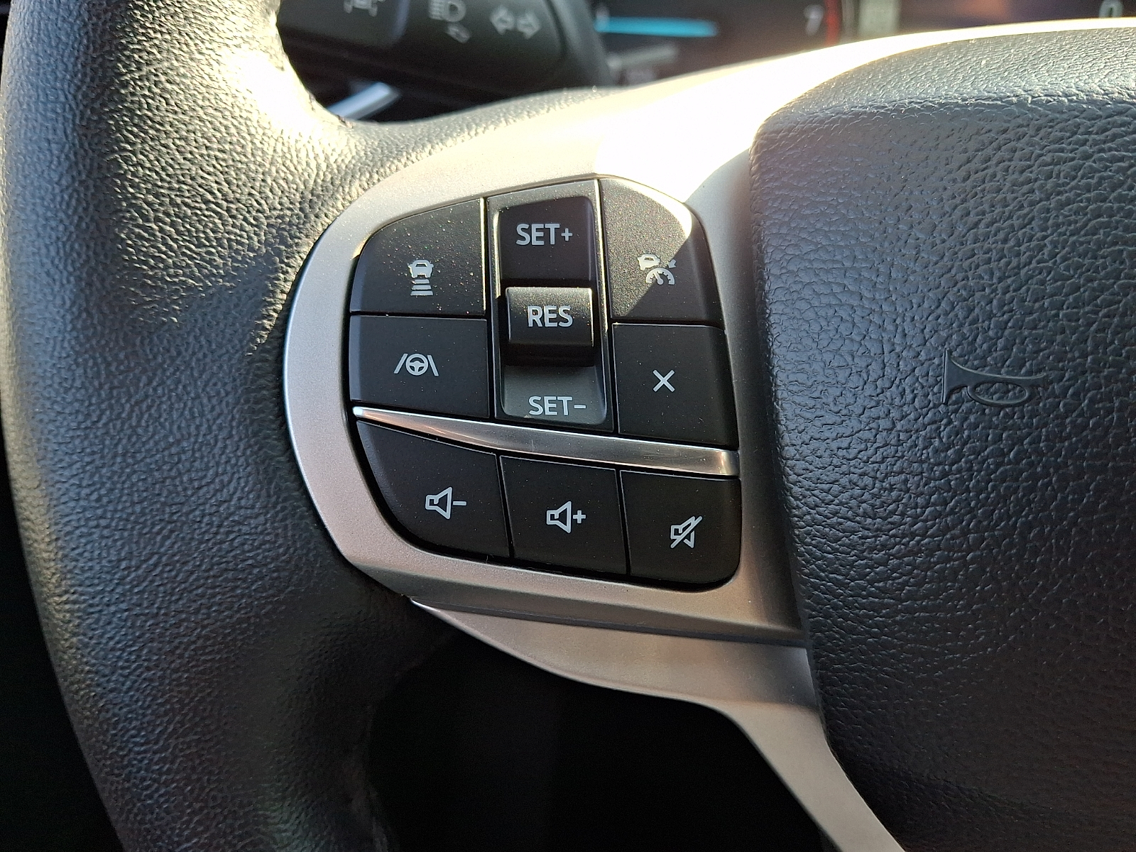 Used 2023 Ford Explorer SUV