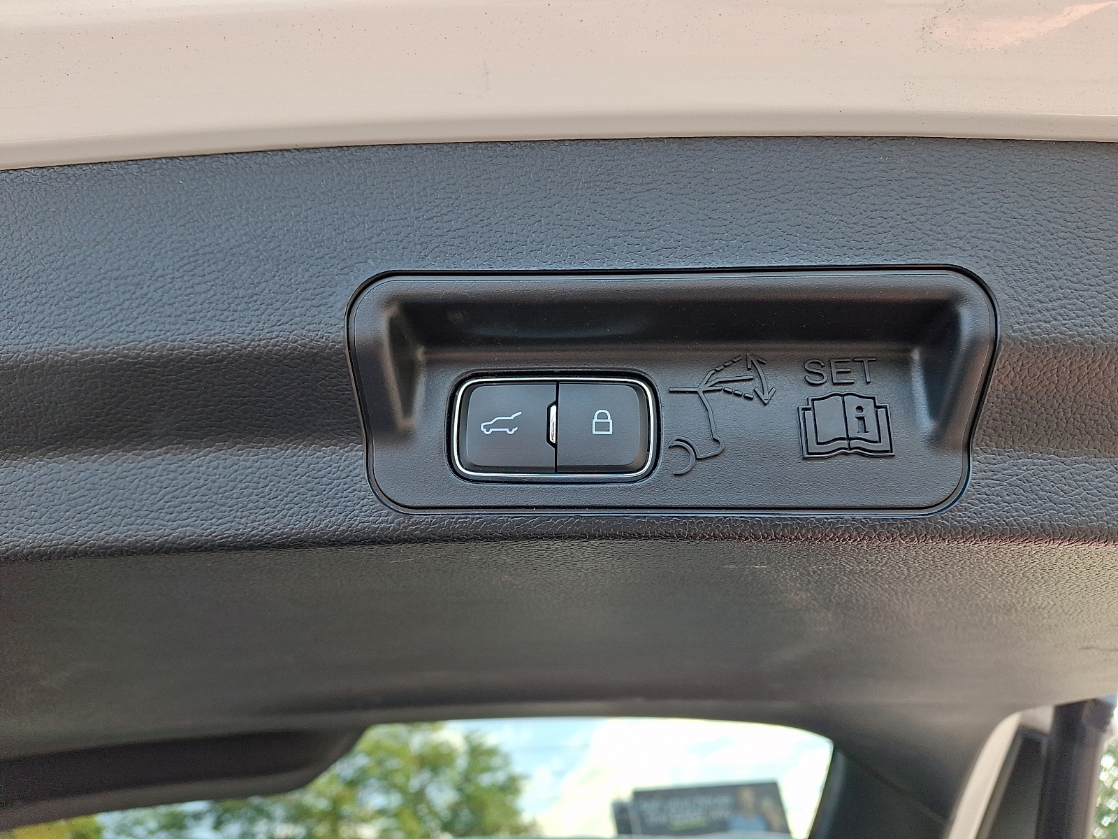 Used 2023 Ford Explorer SUV