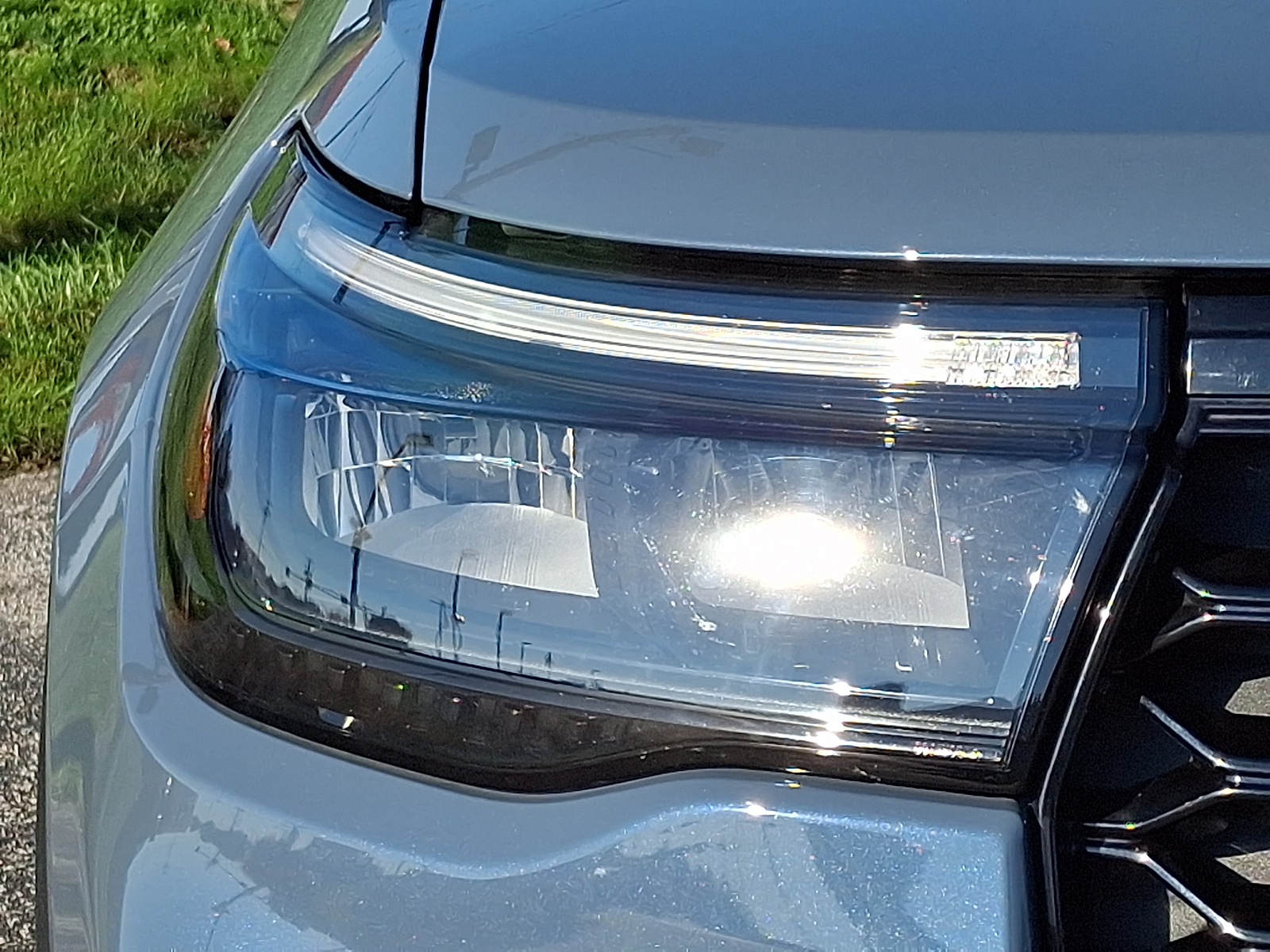 Used 2025 Ford Explorer SUV