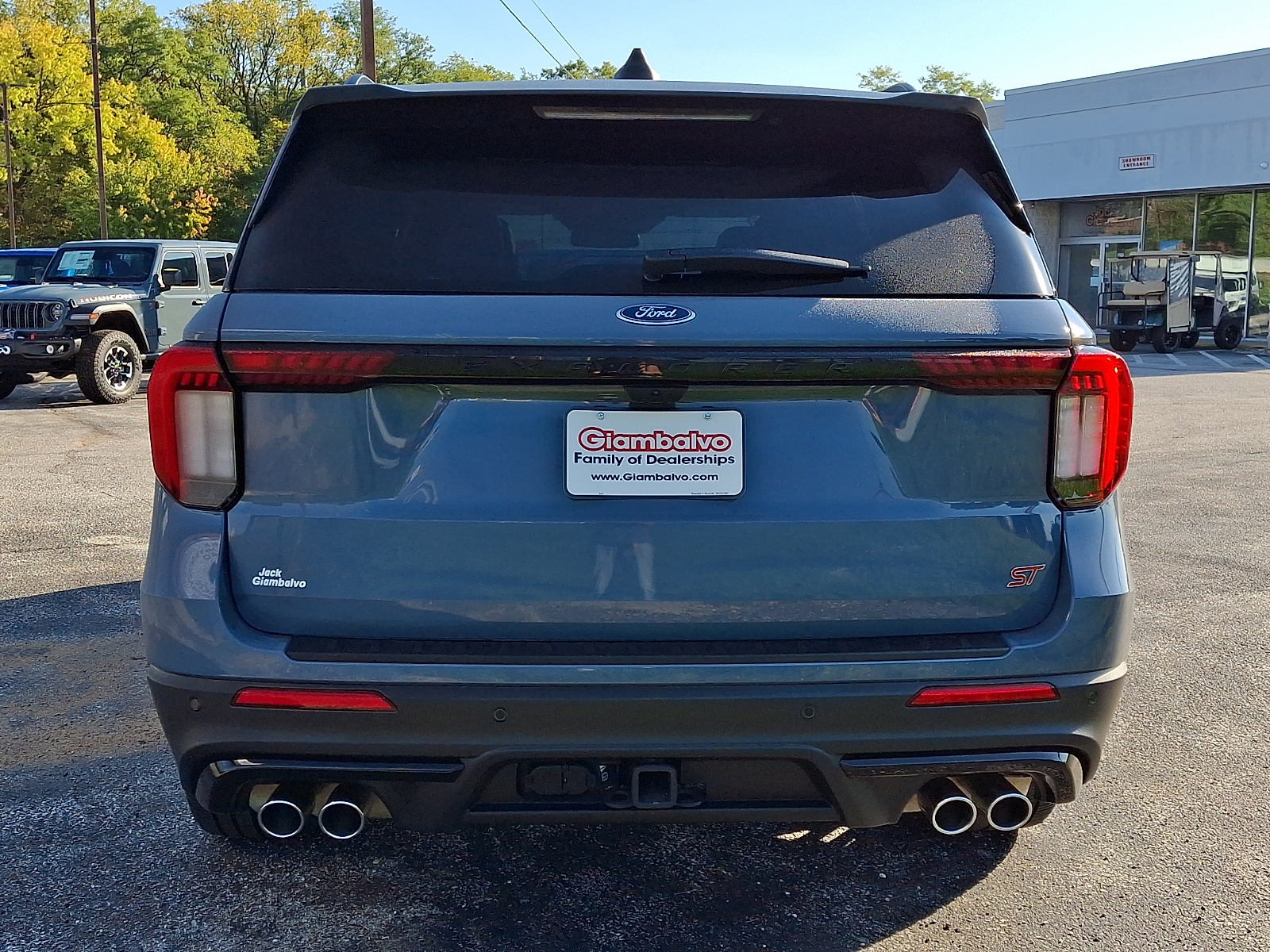 Used 2025 Ford Explorer SUV