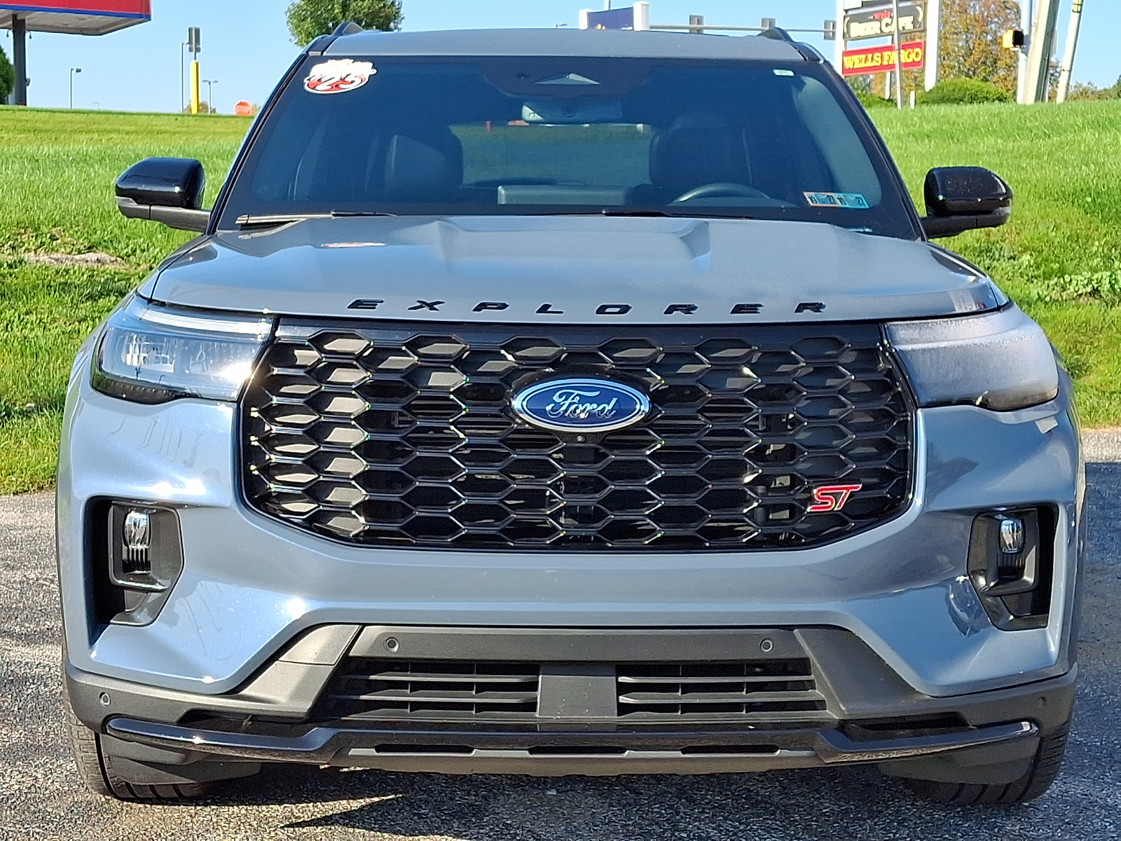 Used 2025 Ford Explorer SUV