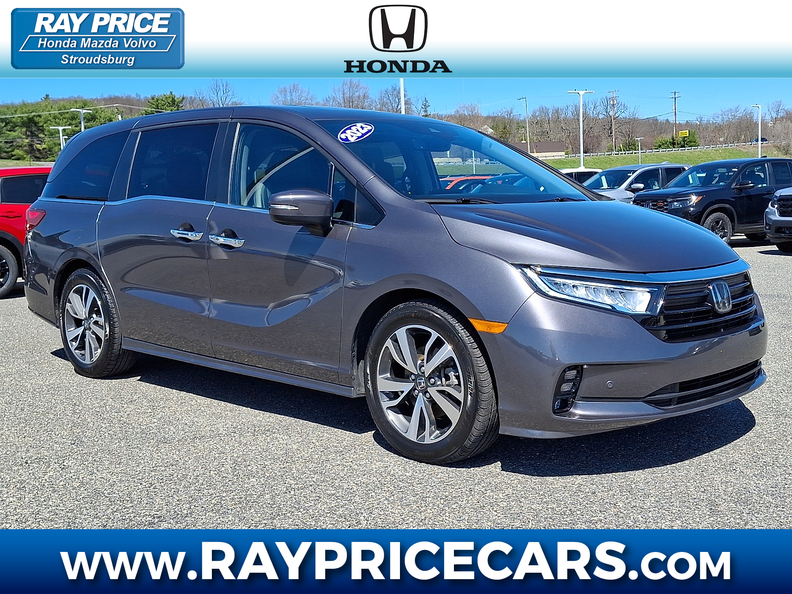 Gray (Modern Steel Metallic - GY) 2023 Honda Odyssey Touring FWD Minivan Front-Wheel Drive Automatic