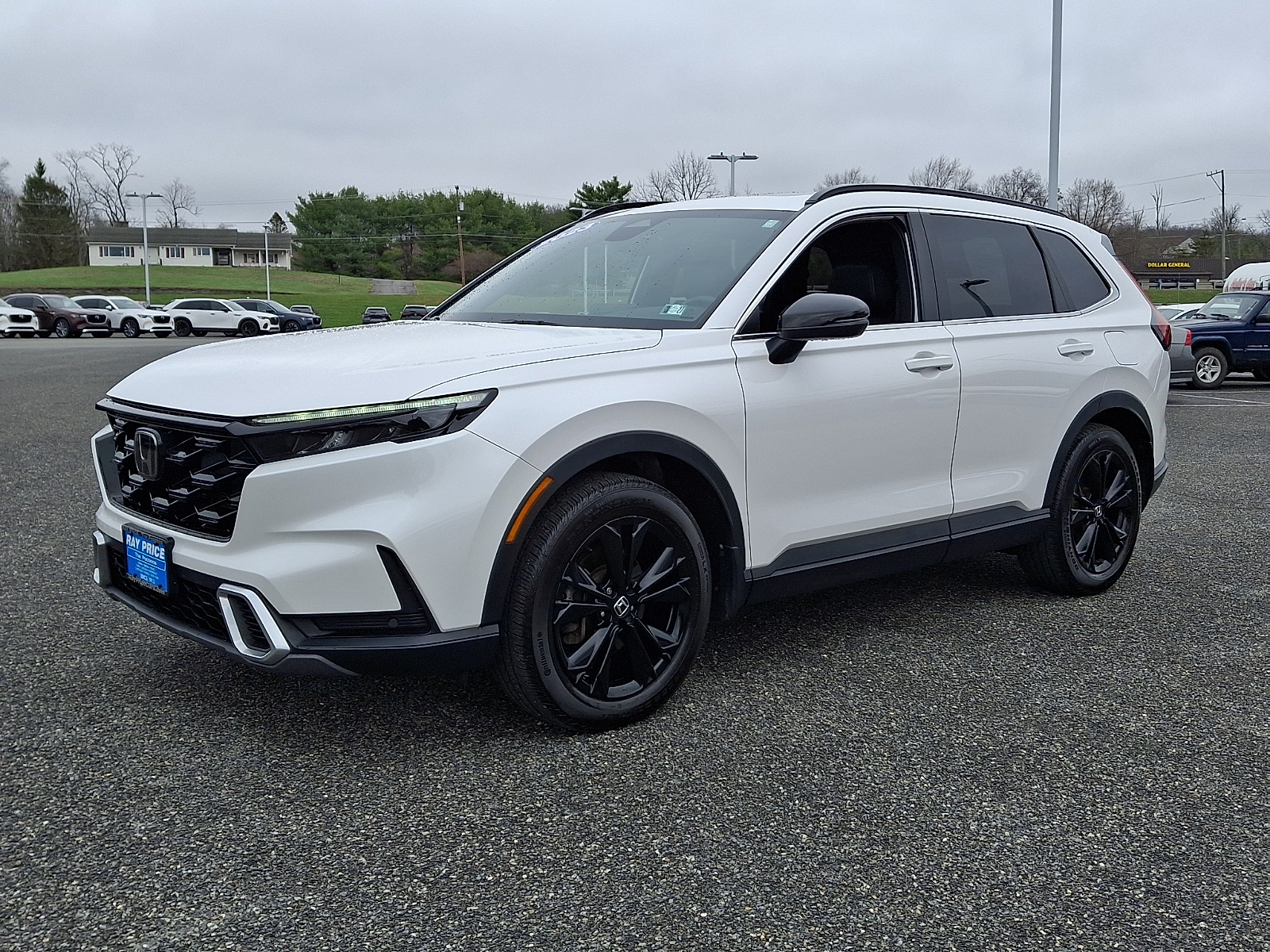 View vehicle photo 3