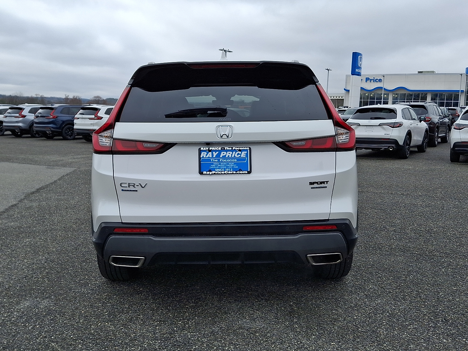 View vehicle photo 5