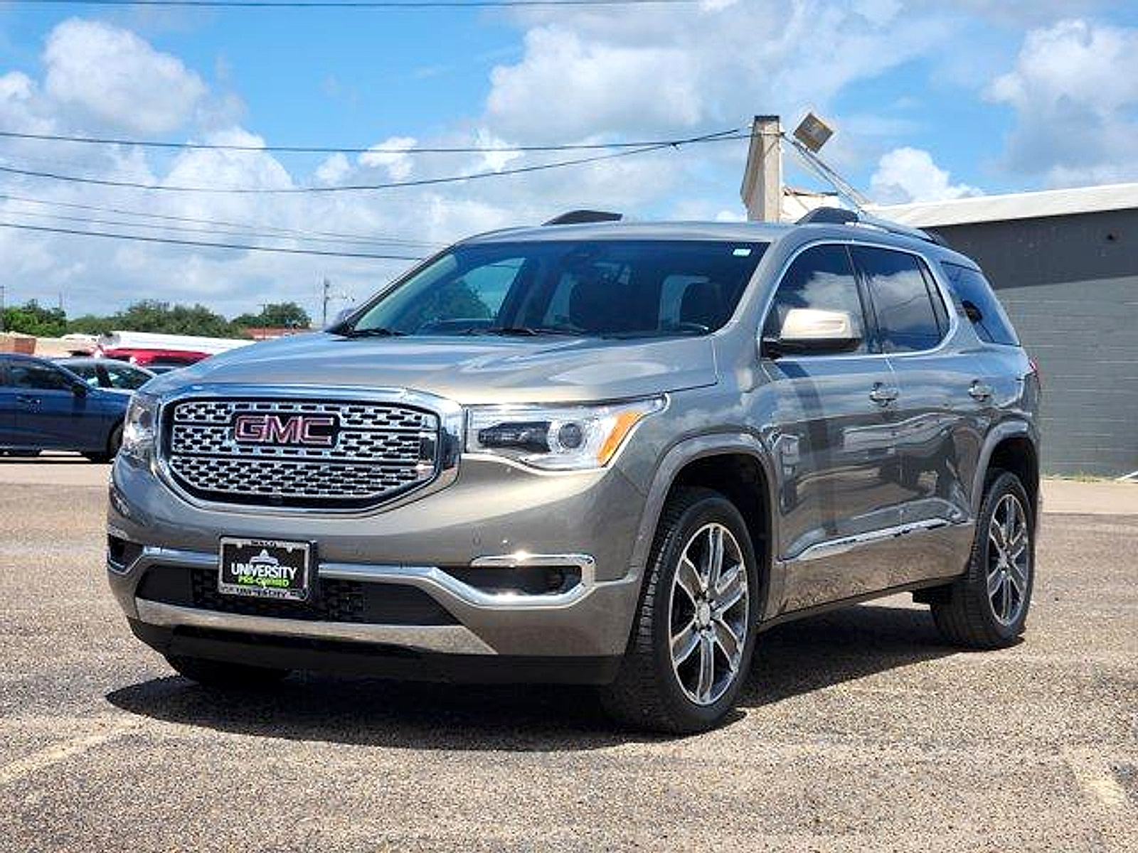 Pepperdust Metallic 2019 GMC Acadia Denali FWD SUV / Crossover Front-Wheel Drive 6-Speed Automatic