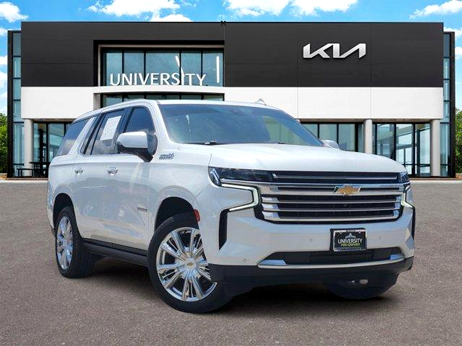 White (Iridescent Pearl Tricoat) 2021 Chevrolet Tahoe SUV / Crossover 4X2 Automatic