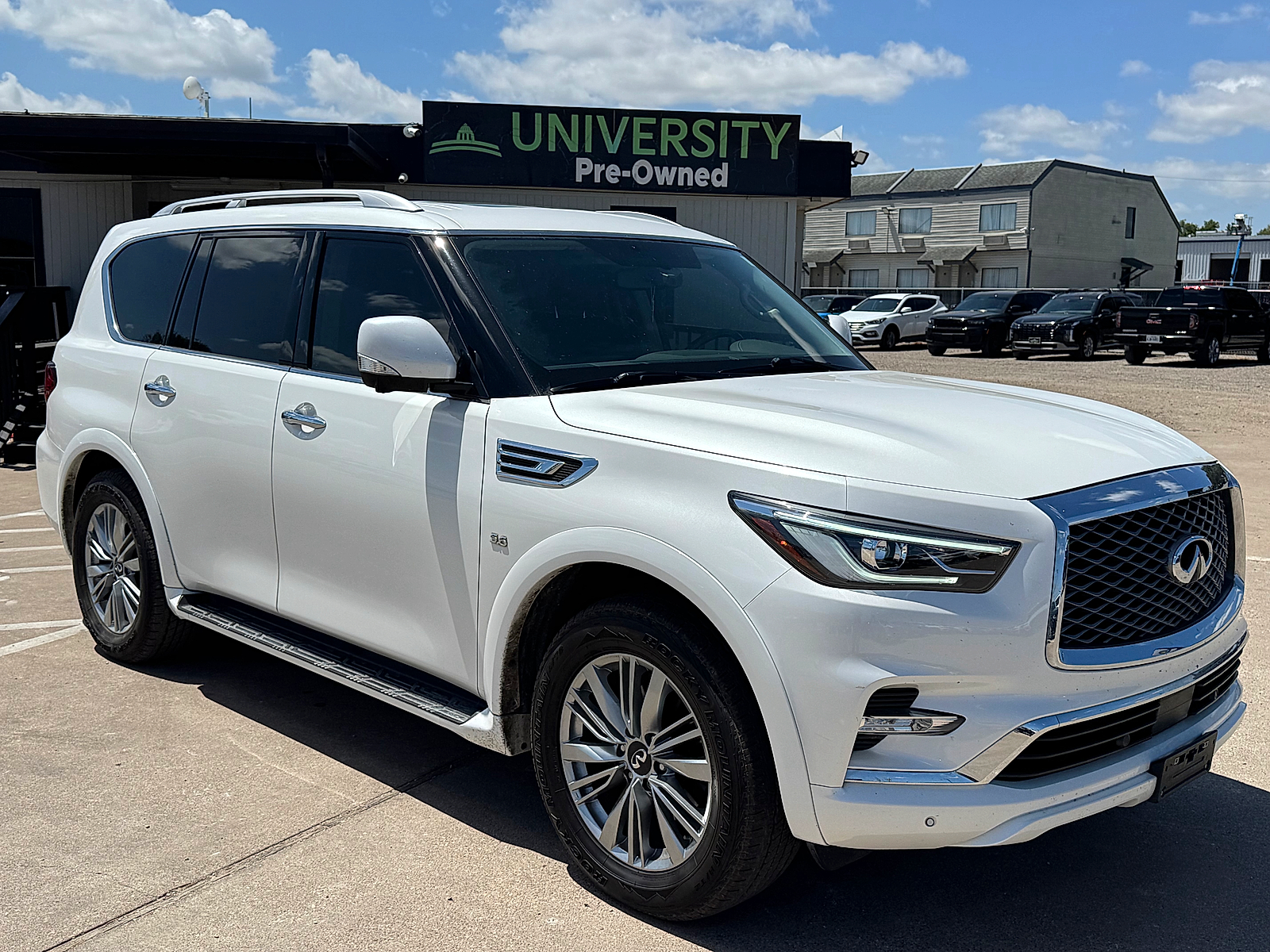2018 INFINITI QX80 RWD