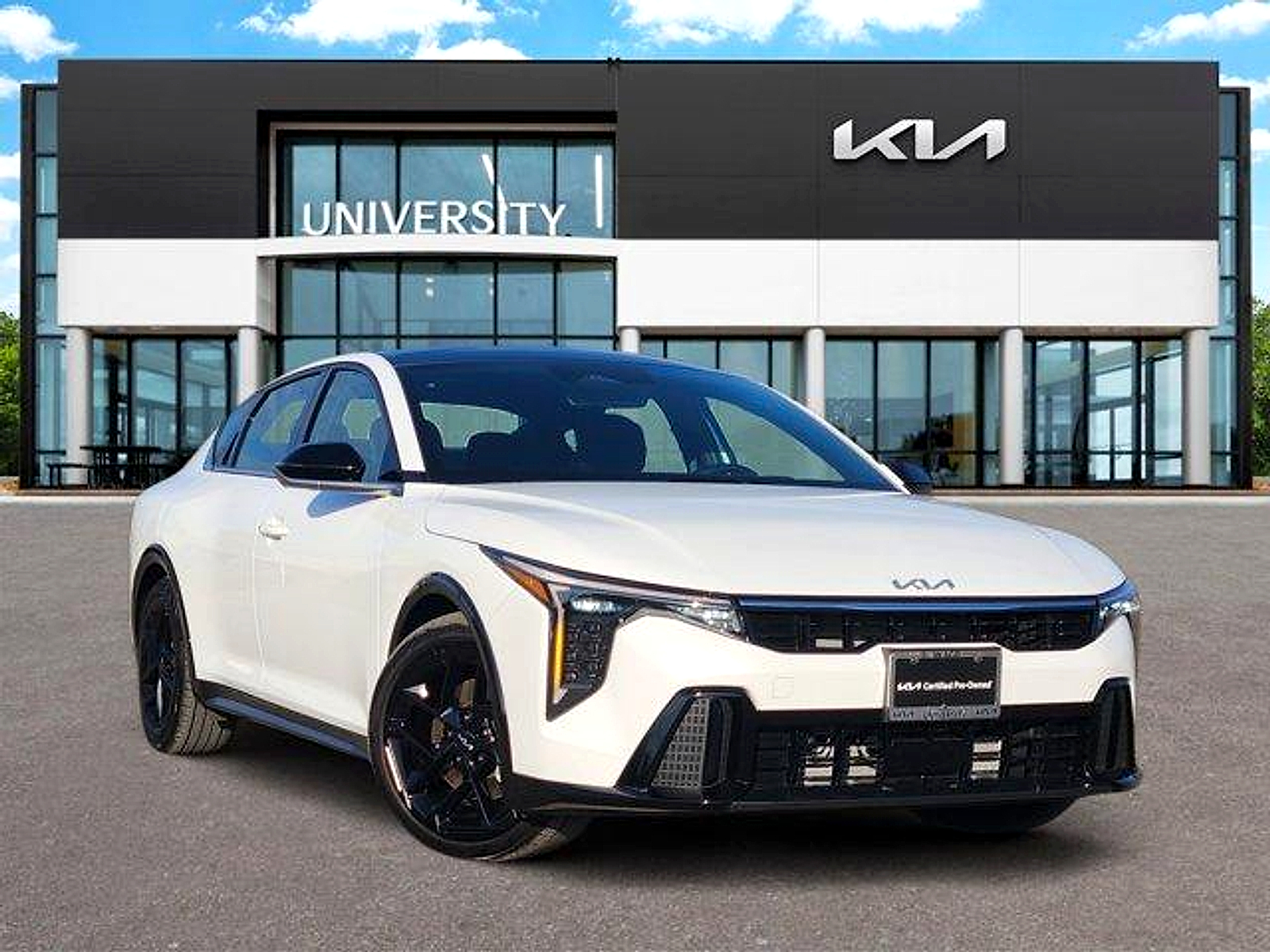 Snow White Pearl 2026 Kia K4 Sedan Front-Wheel Drive Automatic