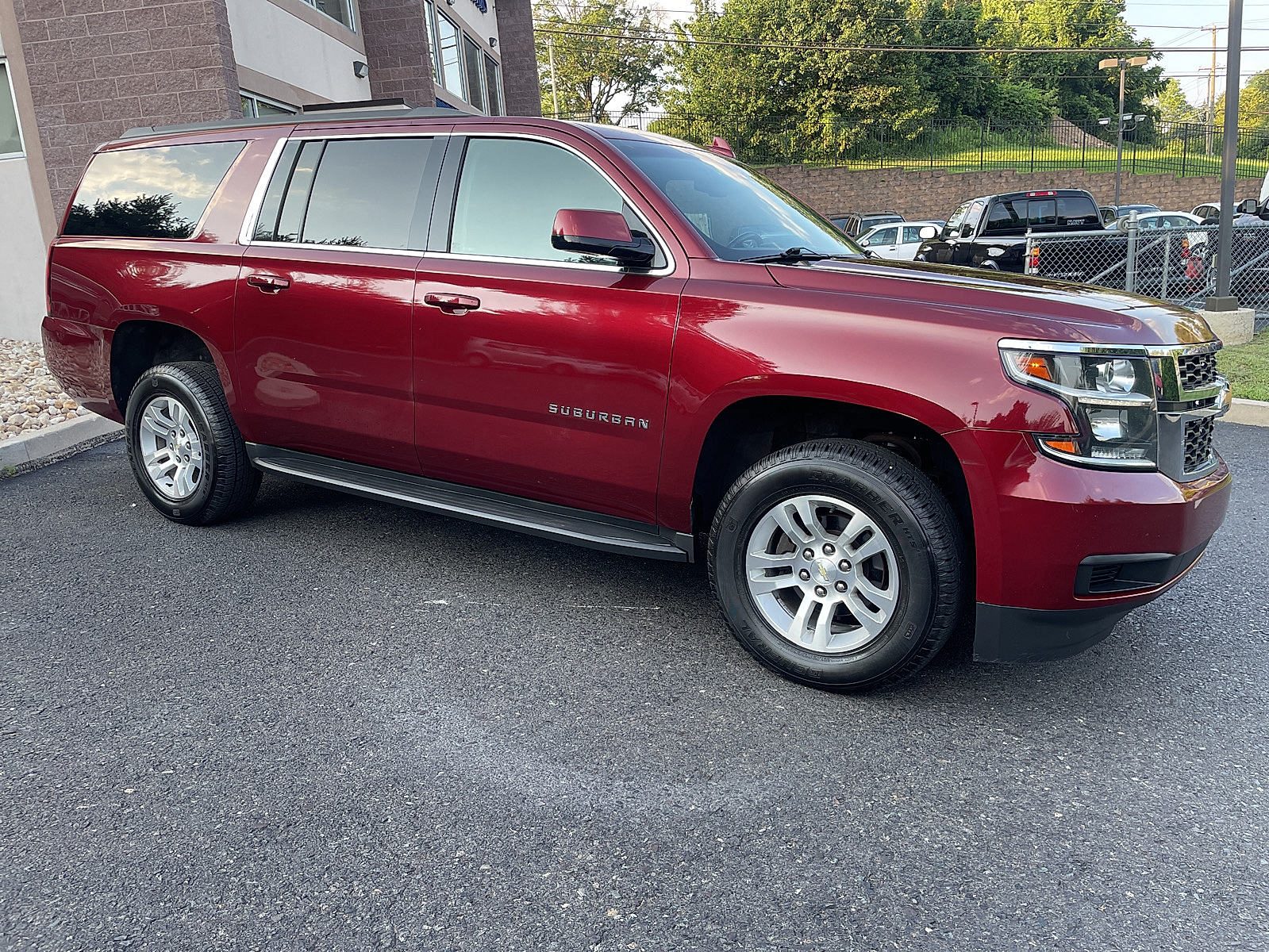 2016 Chevrolet Suburban LT